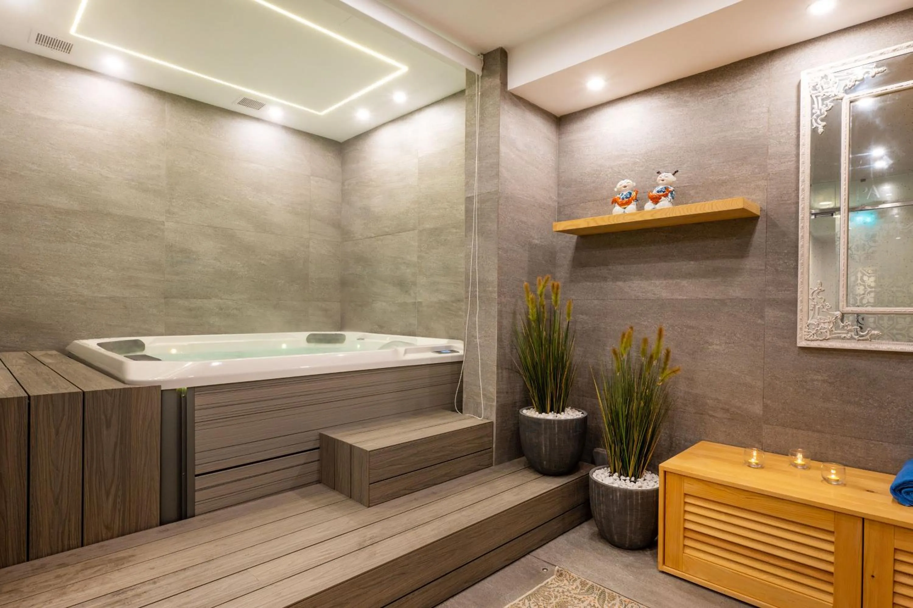 Hot Tub in Battistini Boutique Living and Spa, Victoria, Gozo