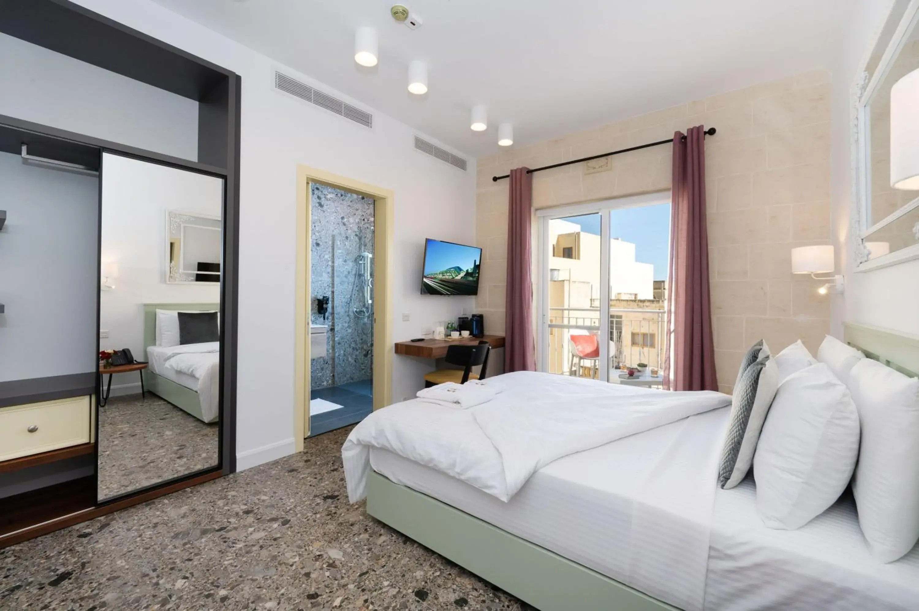 Queen Room with Balcony in Battistini Boutique Living and Spa, Victoria, Gozo Queen Room with Balcony in Battistini Boutique Living and Spa, Victoria, Gozo