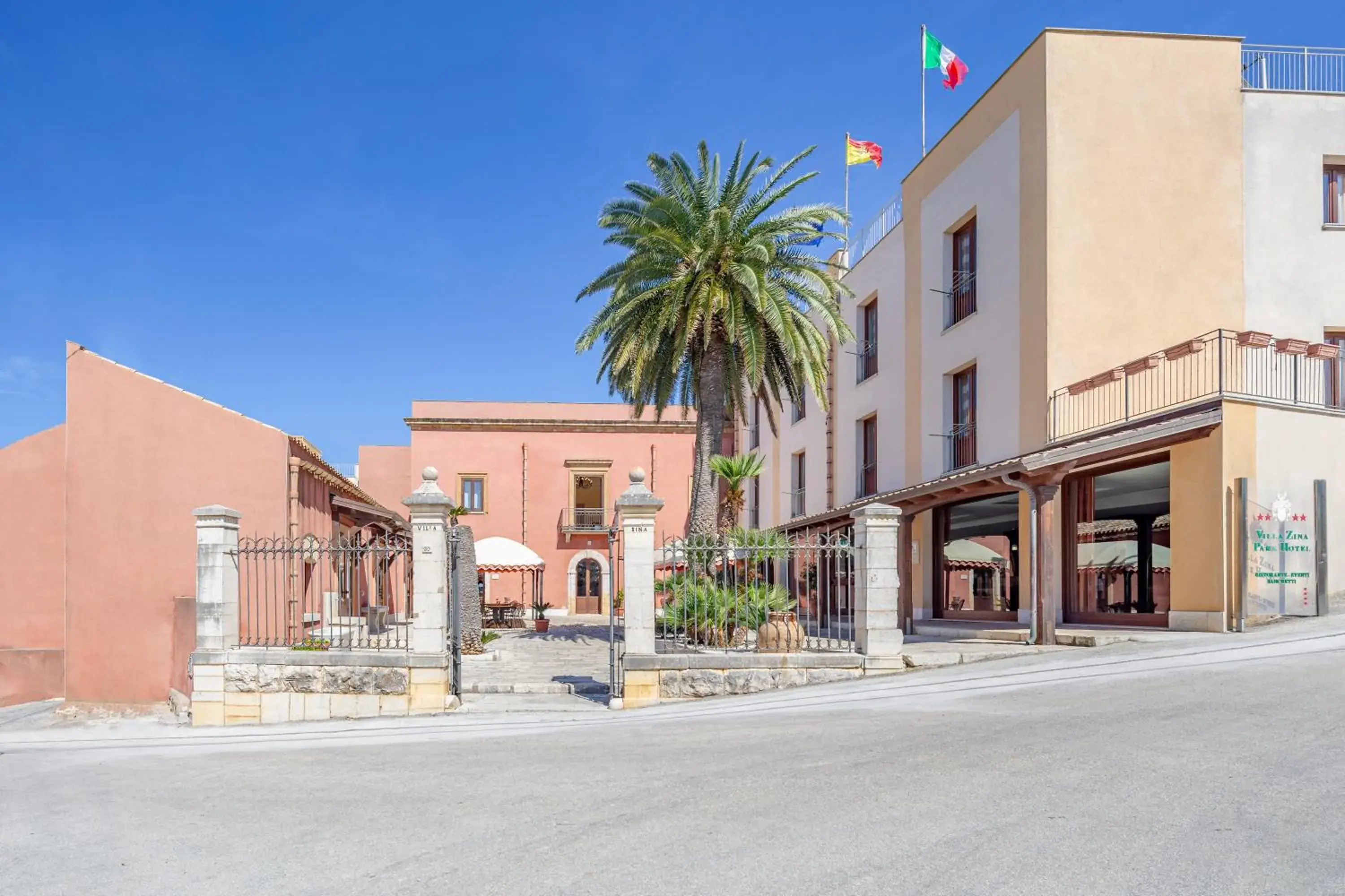 Villa Zina Family Resort Villa Zina Family Resort