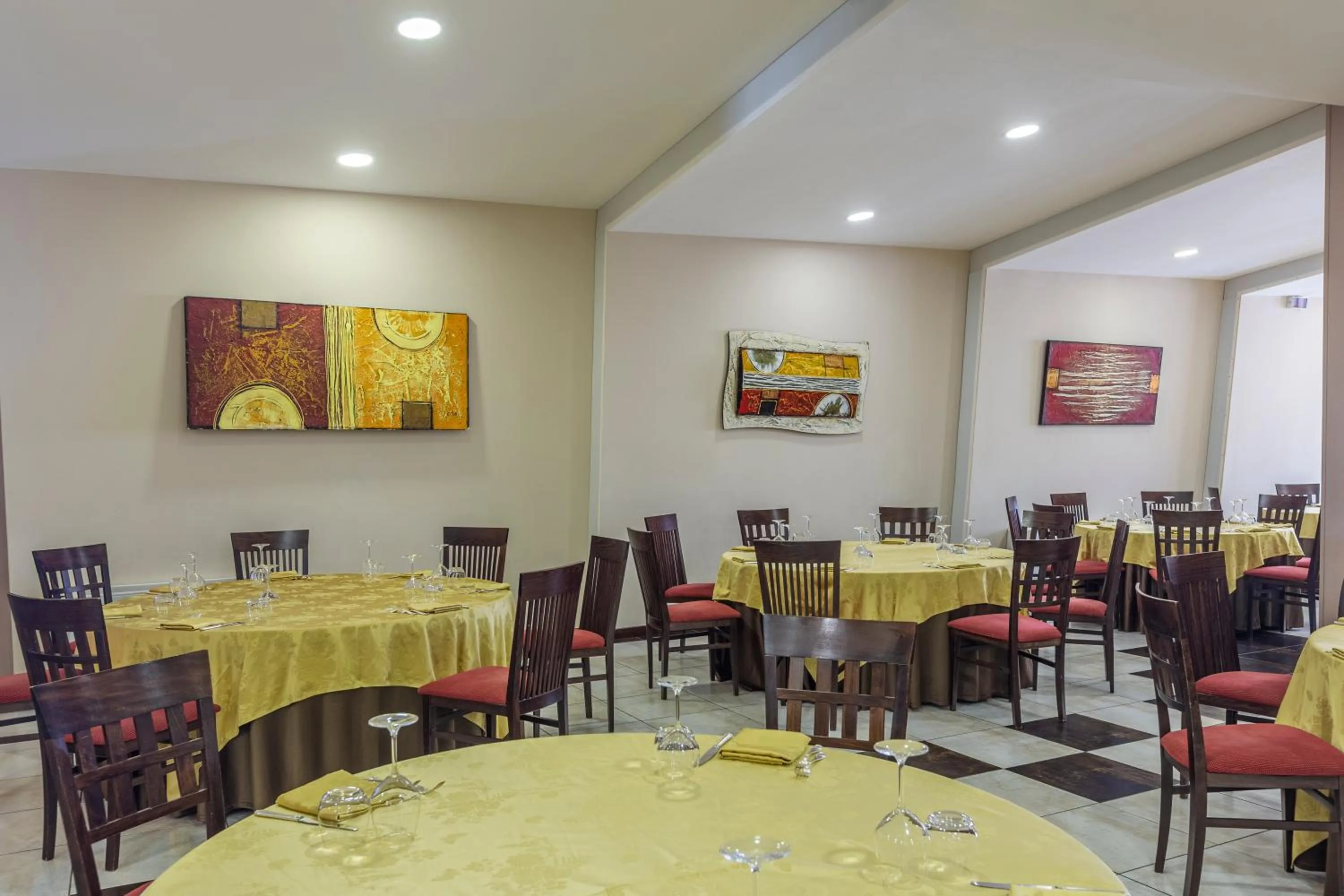 Restaurant/places to eat in Villa Zina Family Resort