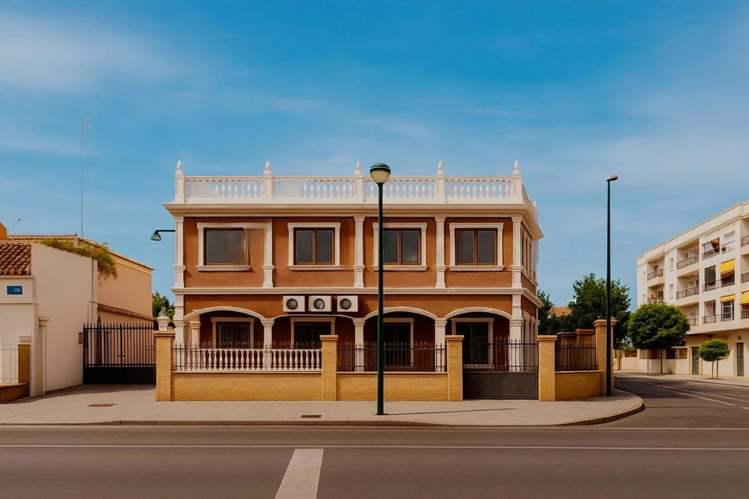 Facade/entrance in AYZ Elcano - Auto check-in property