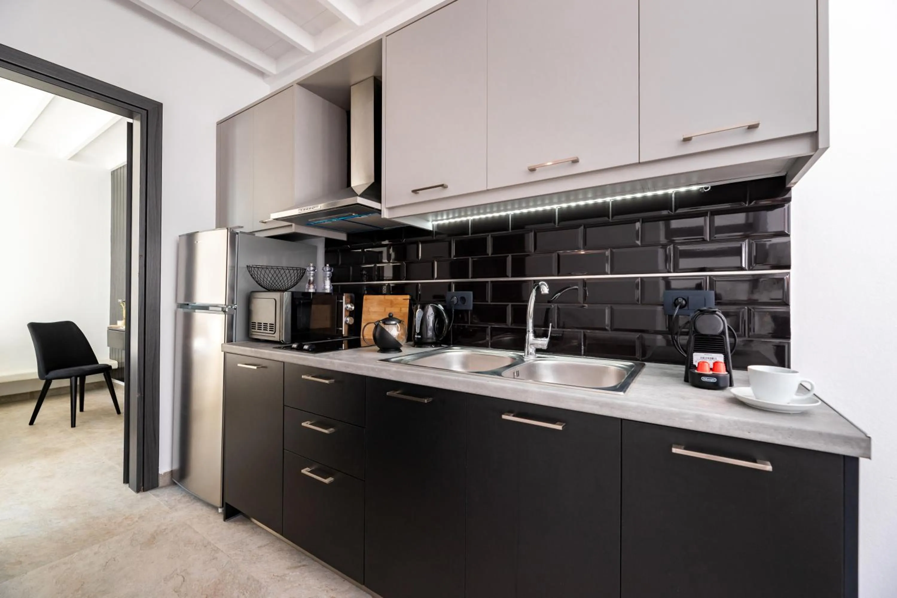 Coffee/tea facilities in Filoxenia Luxury Villas