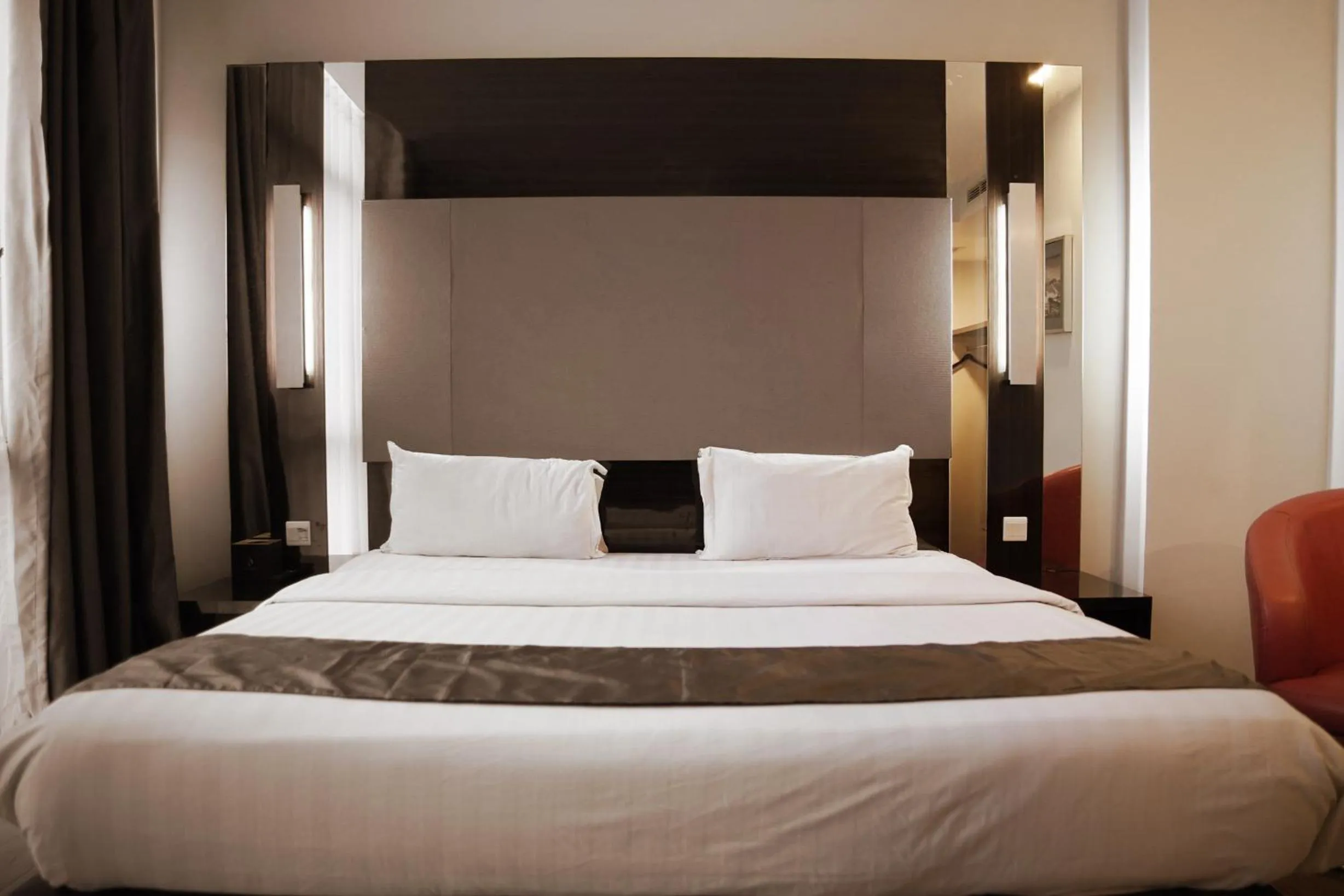 Bed in Dreamtel Jakarta