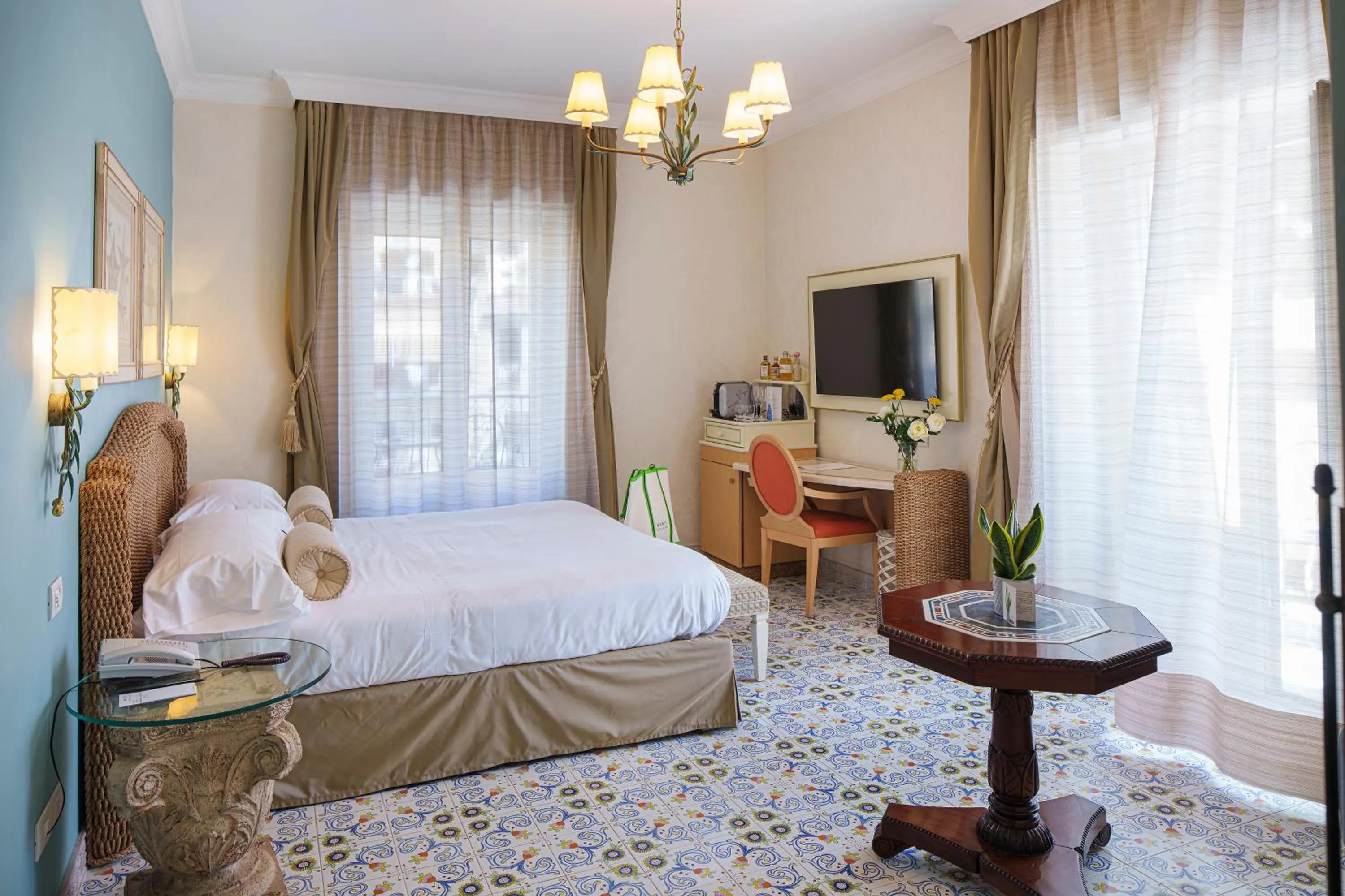 Bed in Palazzo Manzi Terme & Spa