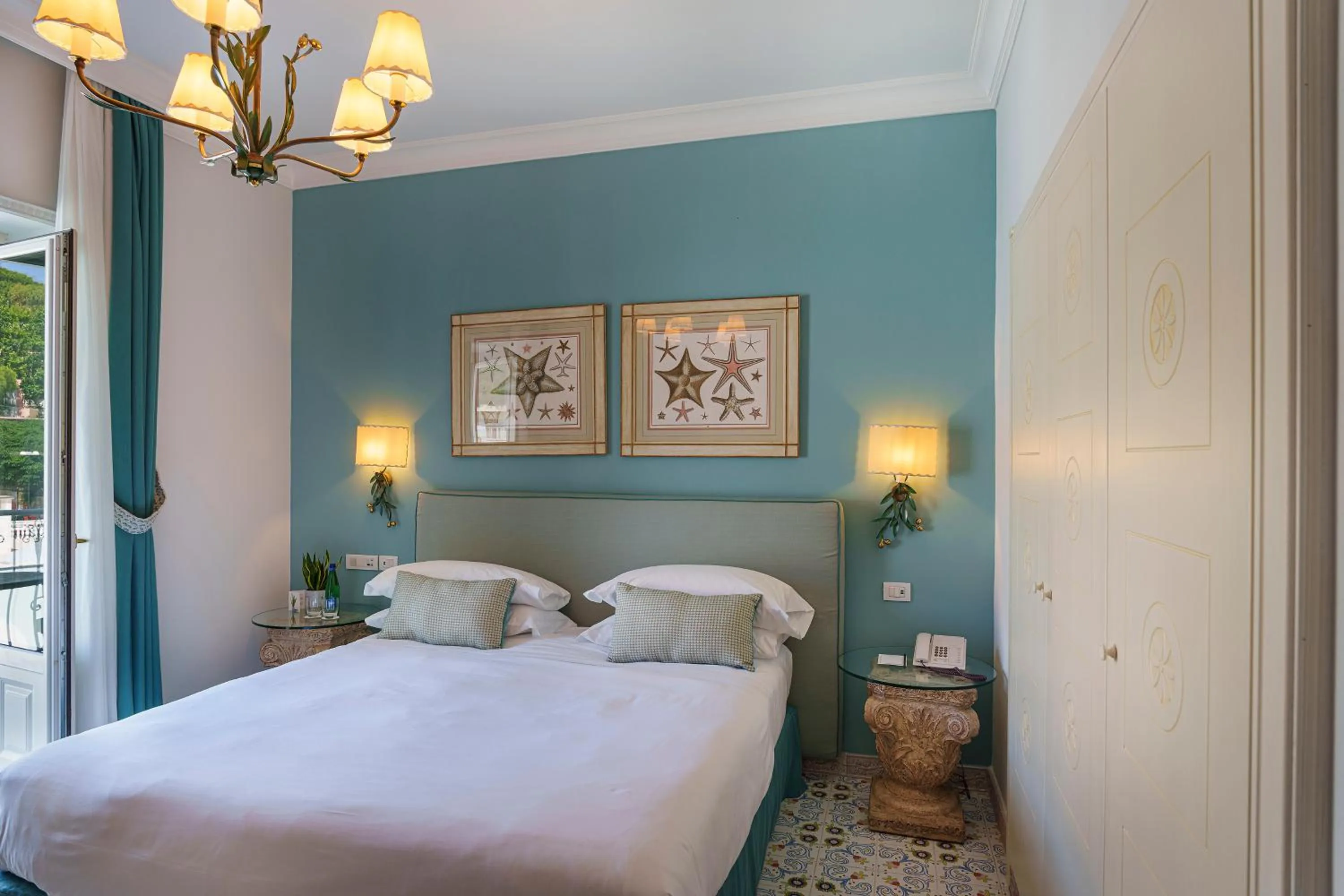 Bed in Palazzo Manzi Terme & Spa