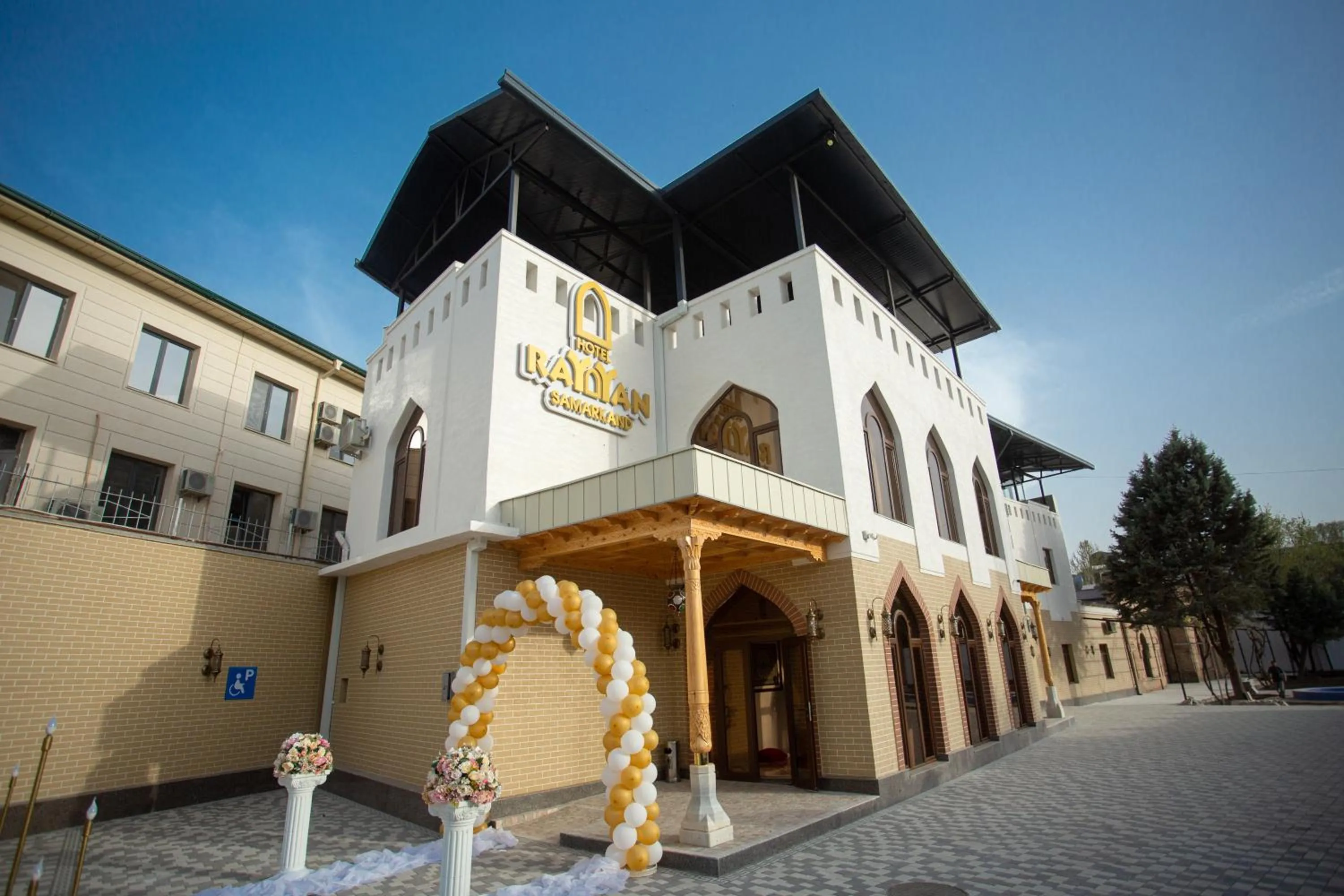 Property building in Rayyan Hotel Samarkand