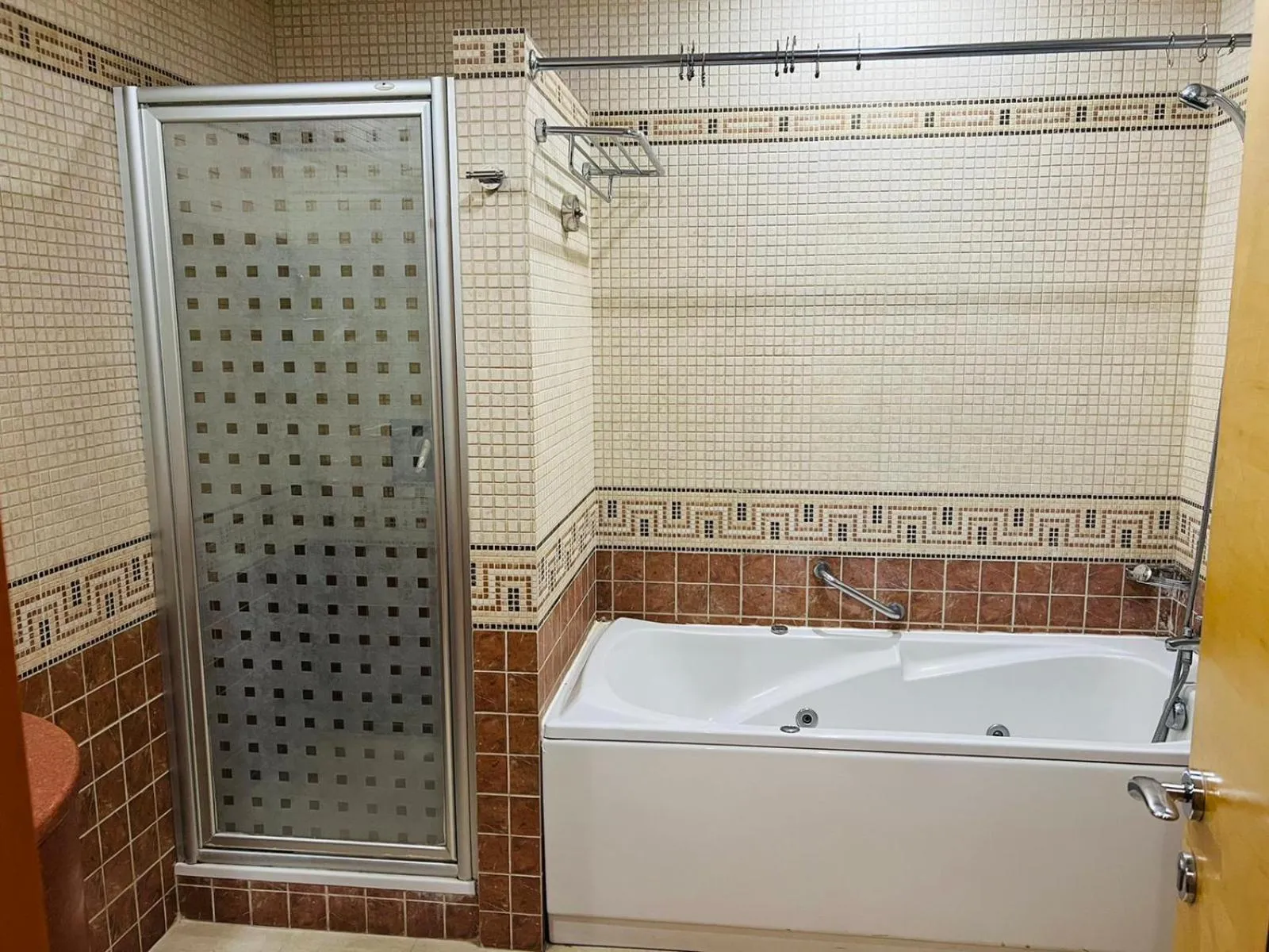 Shower in Elite Tower