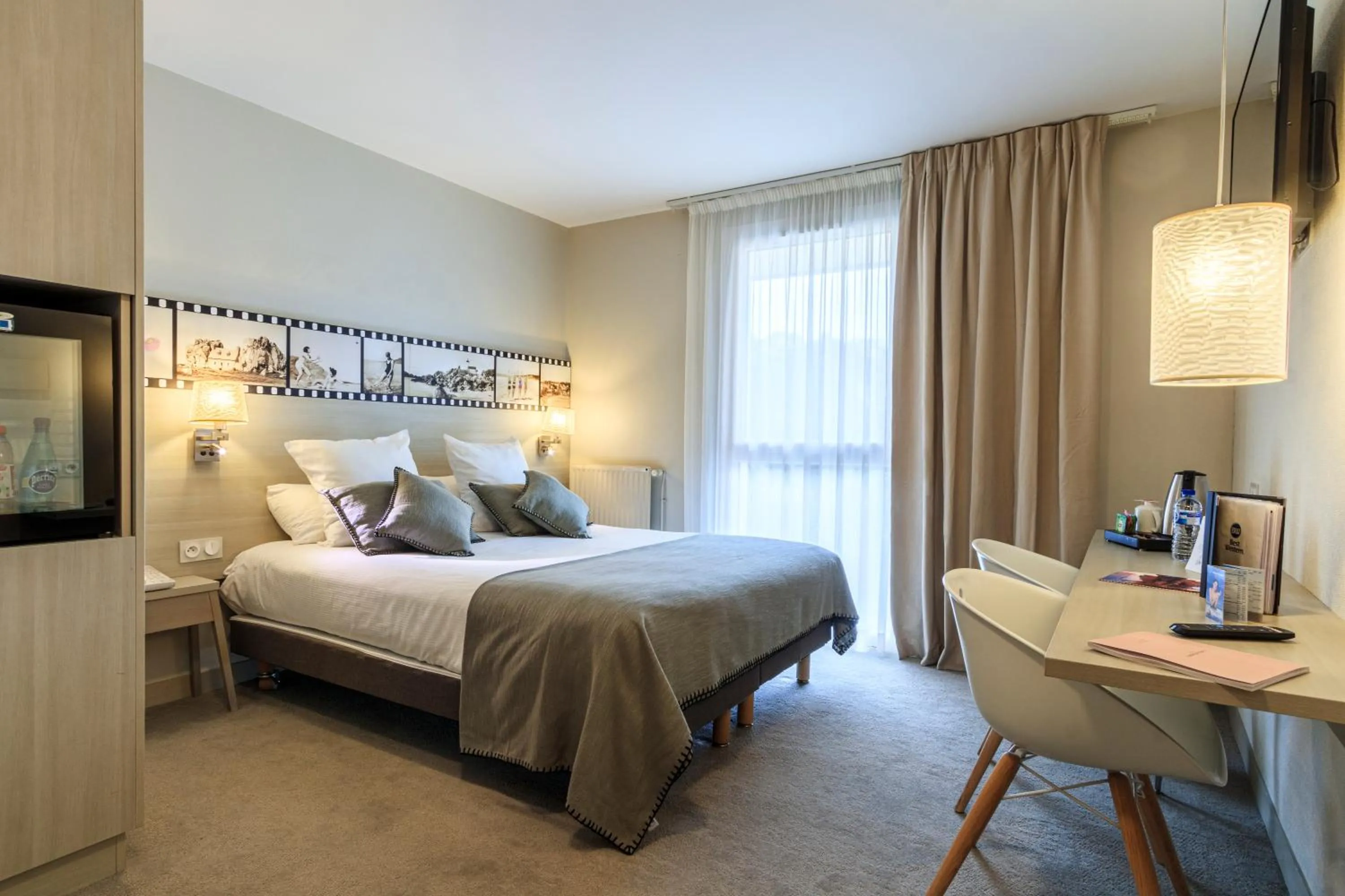 Photo of the whole room, Bed in Best Western Les Bains Hotel et SPA