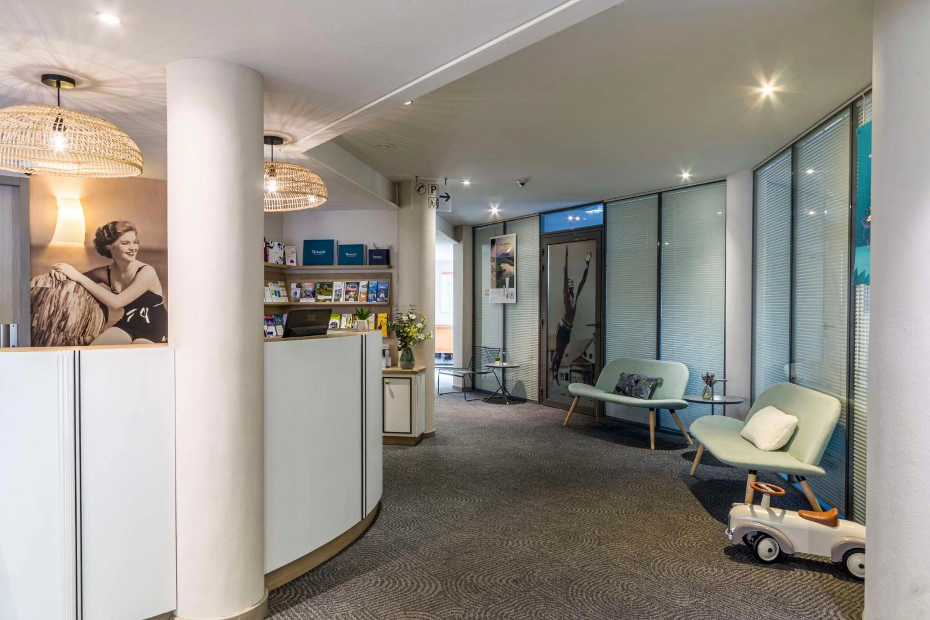 Lobby or reception in Best Western Les Bains Hotel et SPA