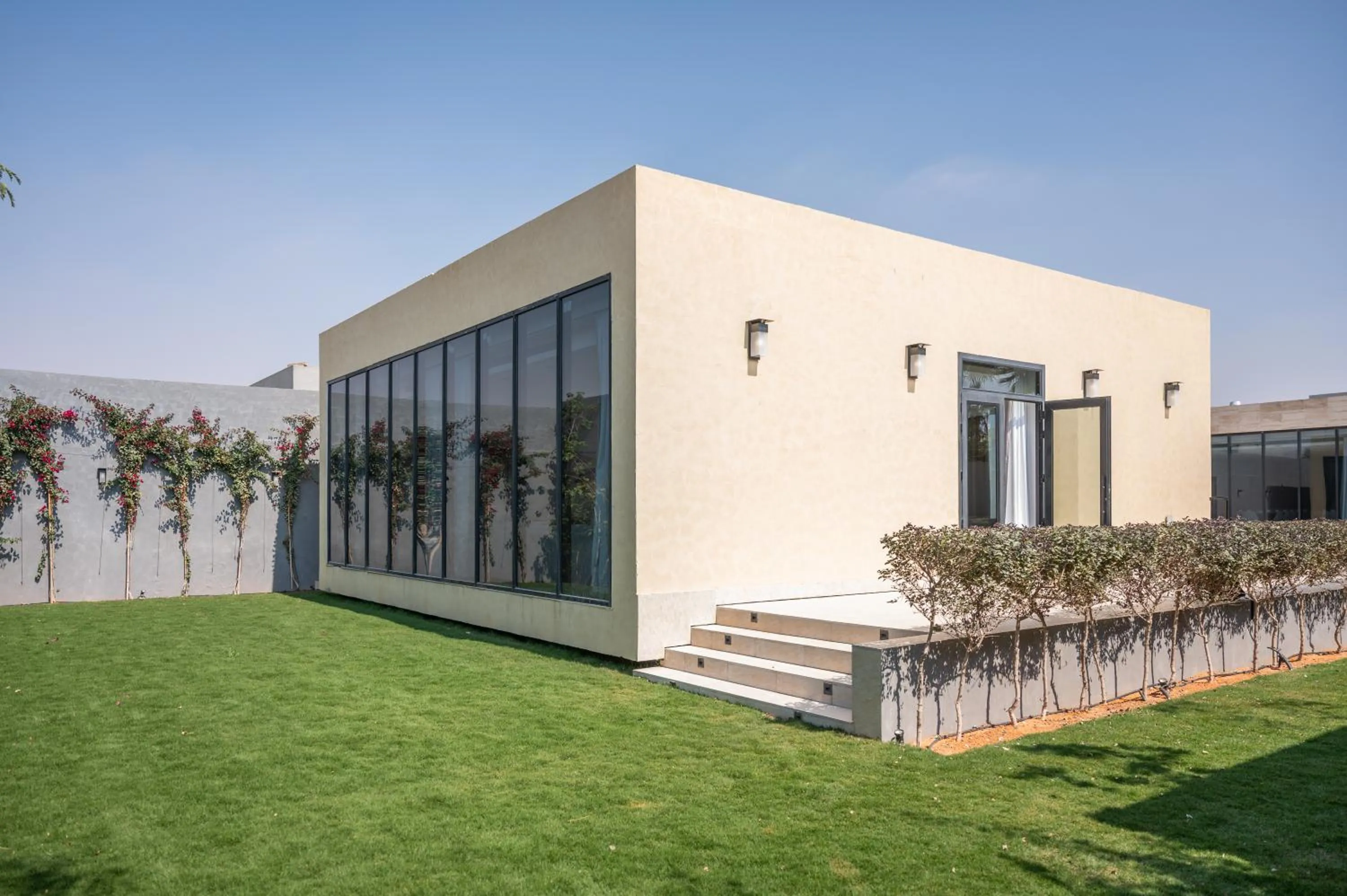 Garden view in Q Hotel Resorts -Riyadh