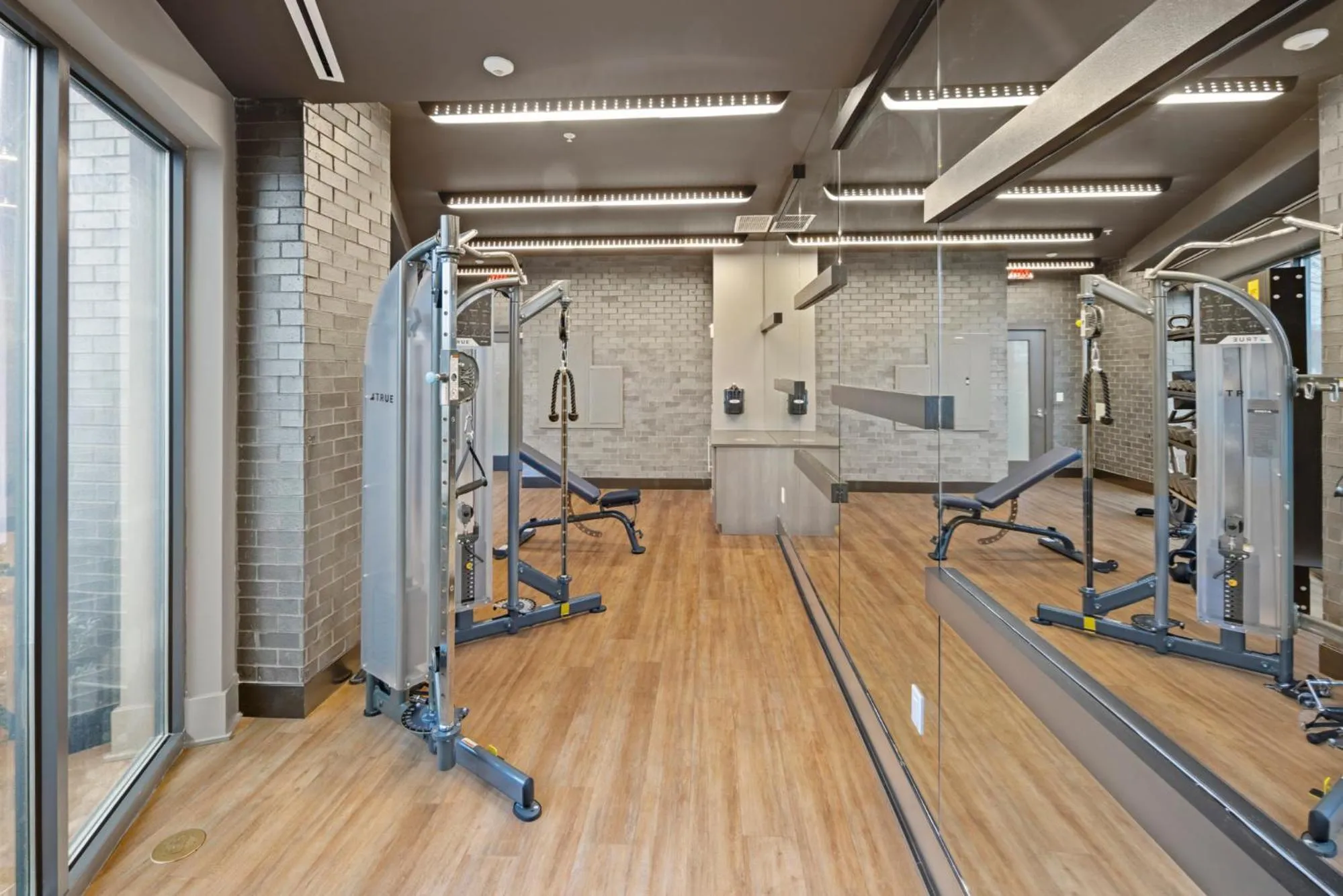 Fitness centre/facilities in Global Luxury Suites at Tribeca
