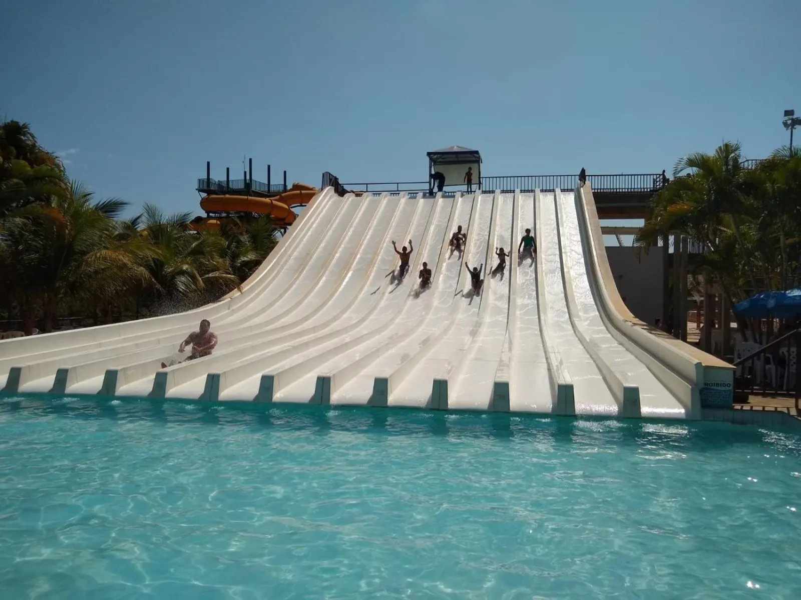 Day in Piazza diRoma