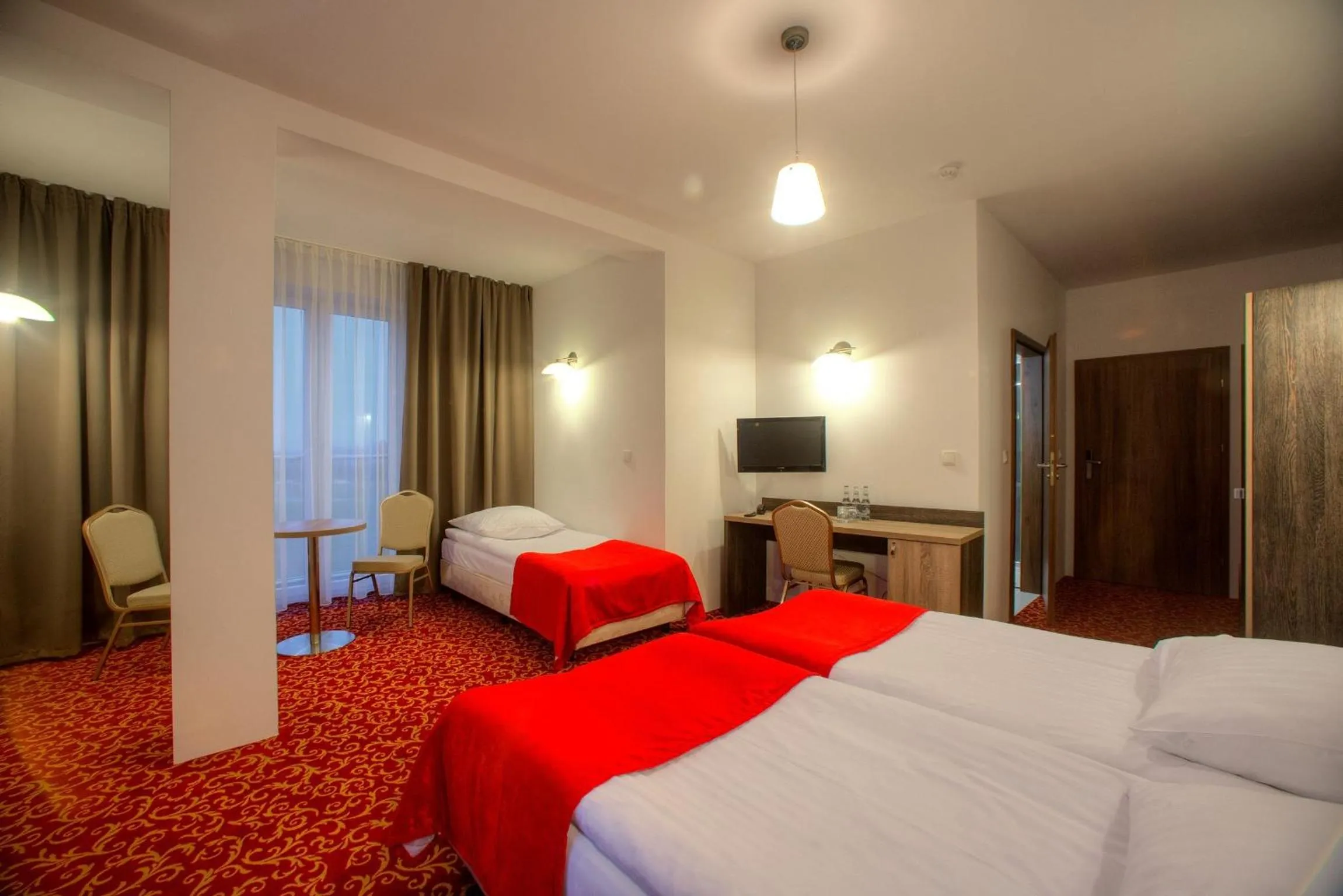 Photo of the whole room, Bed in Hotel Łańcut