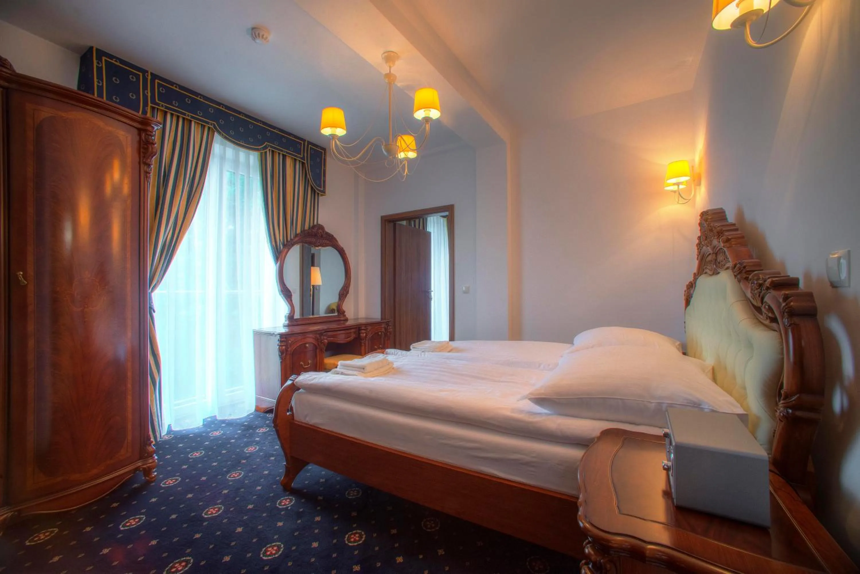 Photo of the whole room, Bed in Hotel Łańcut