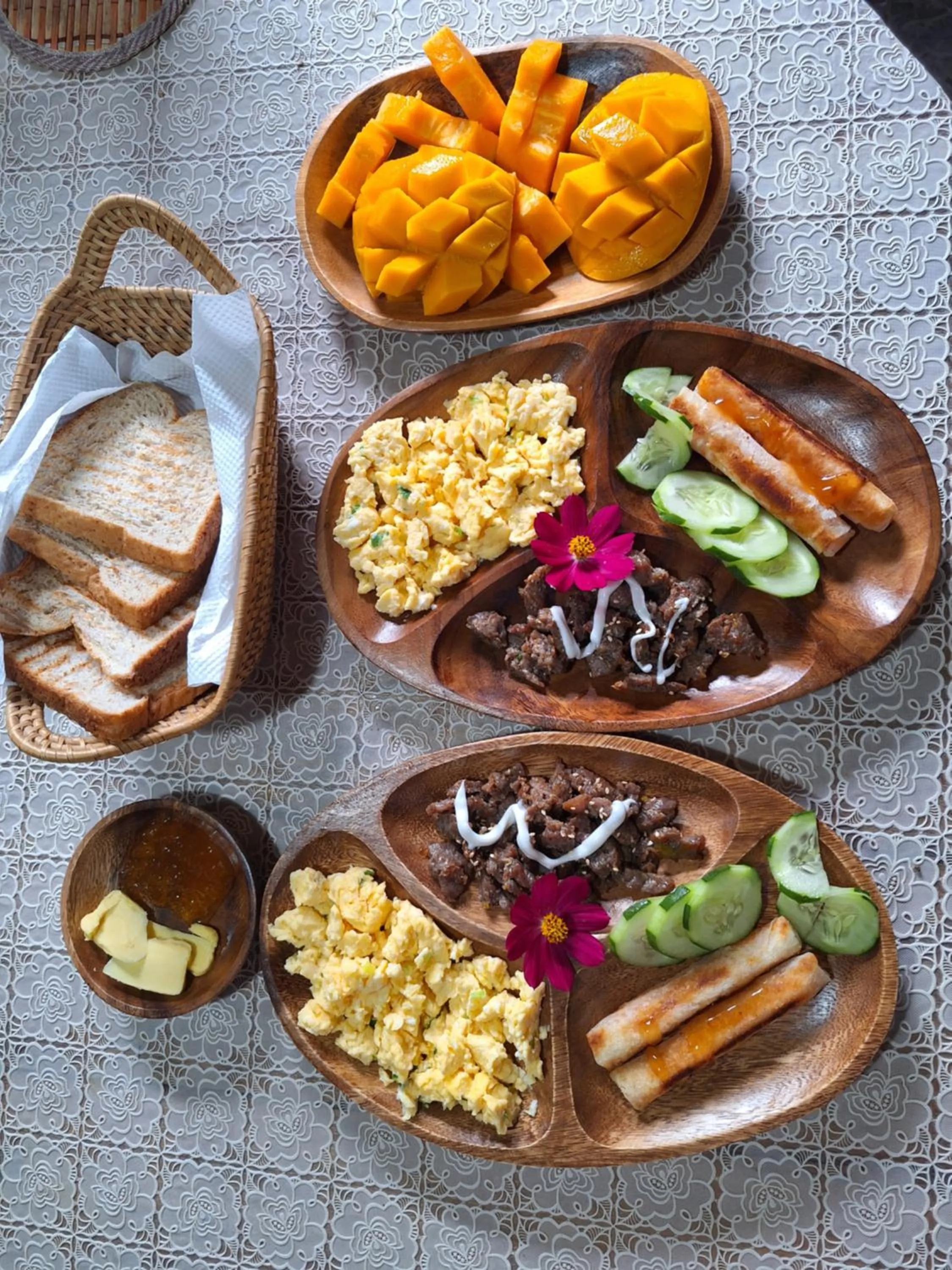 Casas de Ruumar Bed and Breakfast-Bar-Two rooms for family available