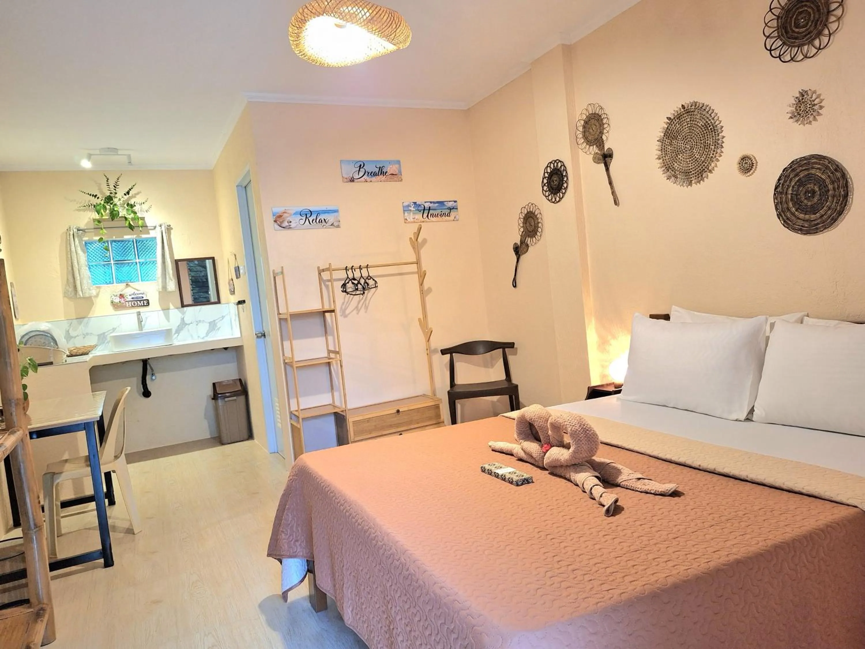 Bed in Casas de Ruumar Bed and Breakfast-Bar-Two rooms for family available