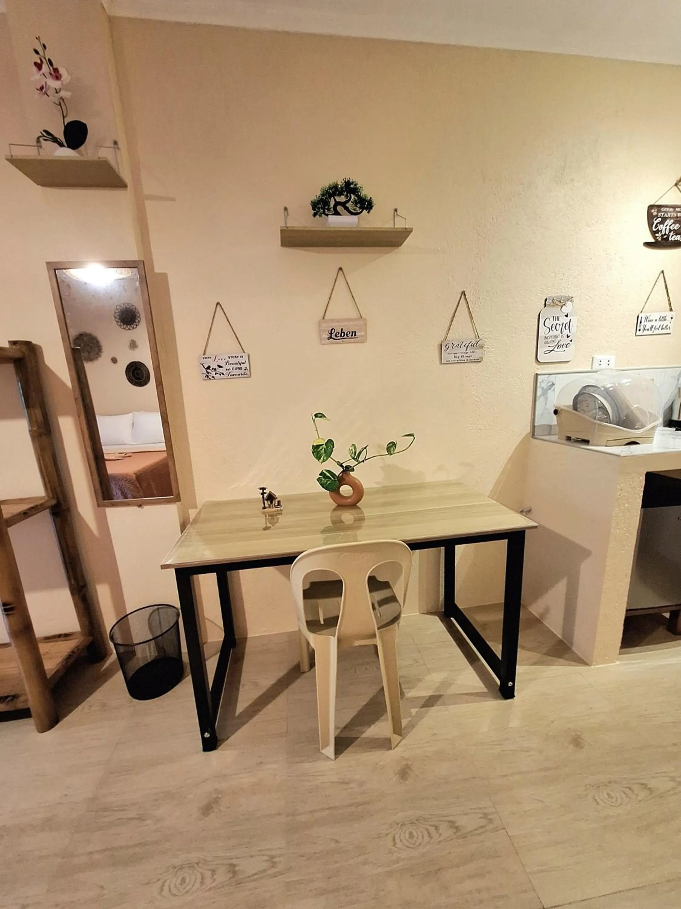 Casas de Ruumar Bed and Breakfast-Bar-Two rooms for family available