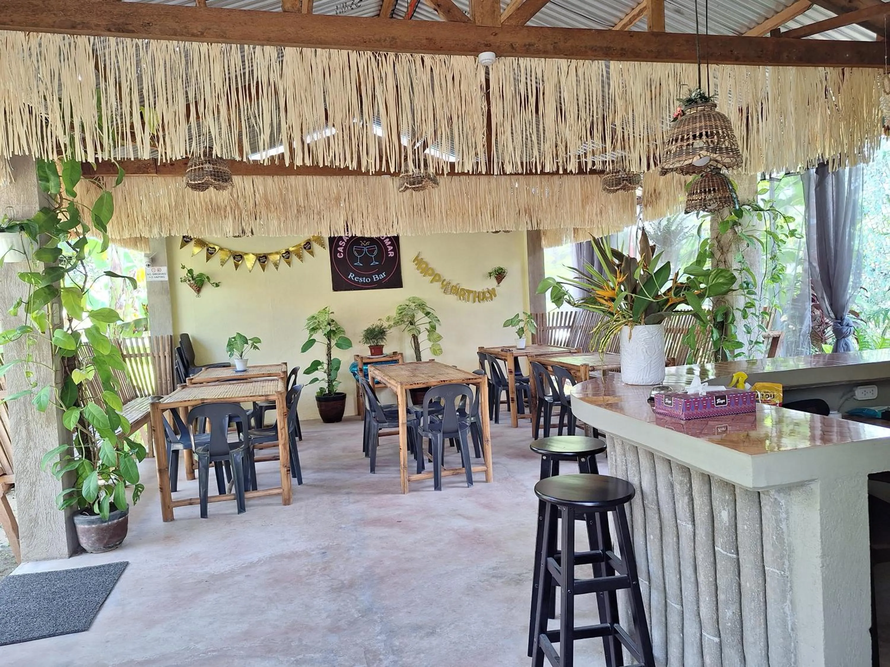 Casas de Ruumar Bed and Breakfast-Bar-Two rooms for family available