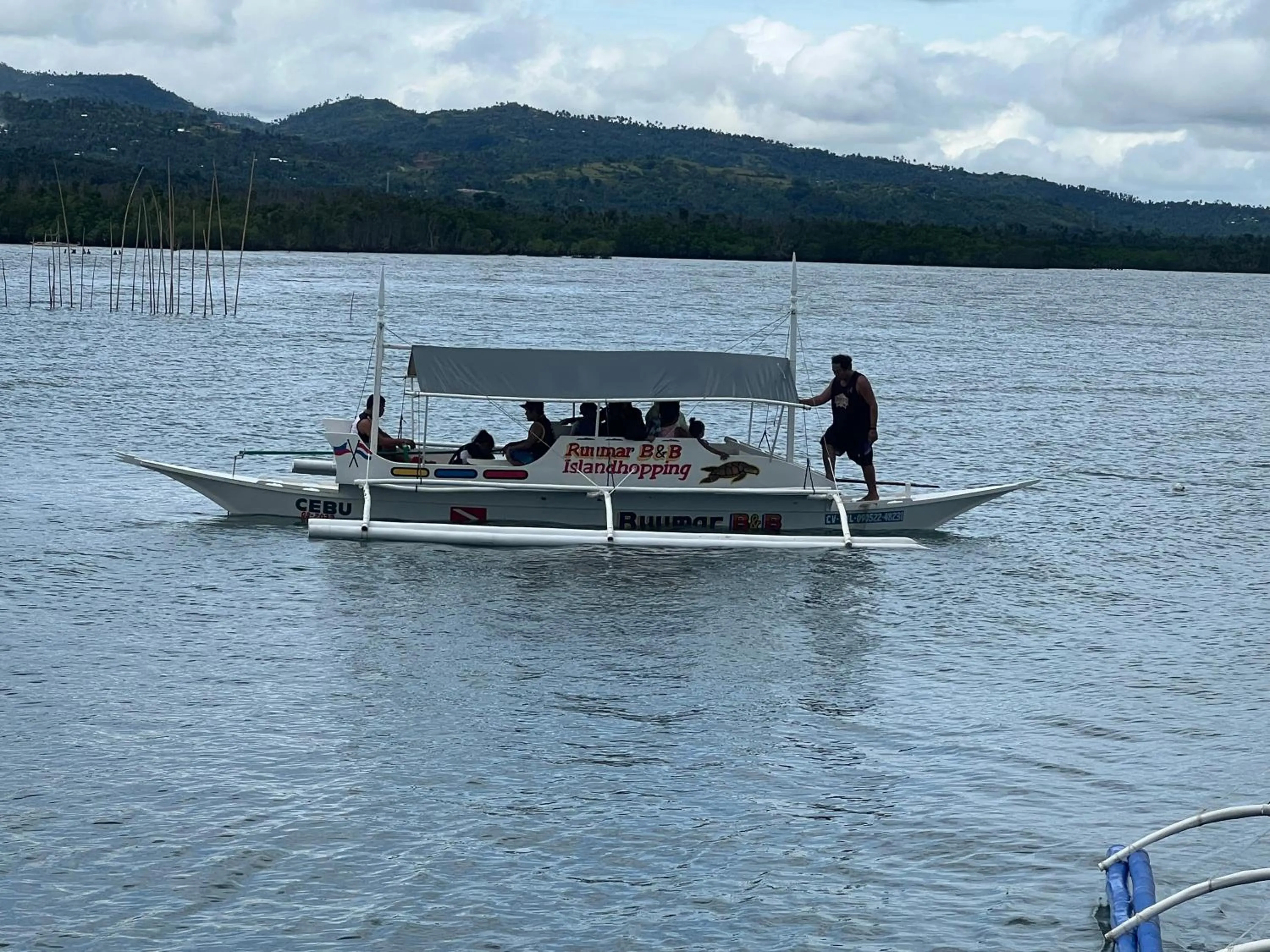 Ruumar B&B-Islandhopping-Starlink available