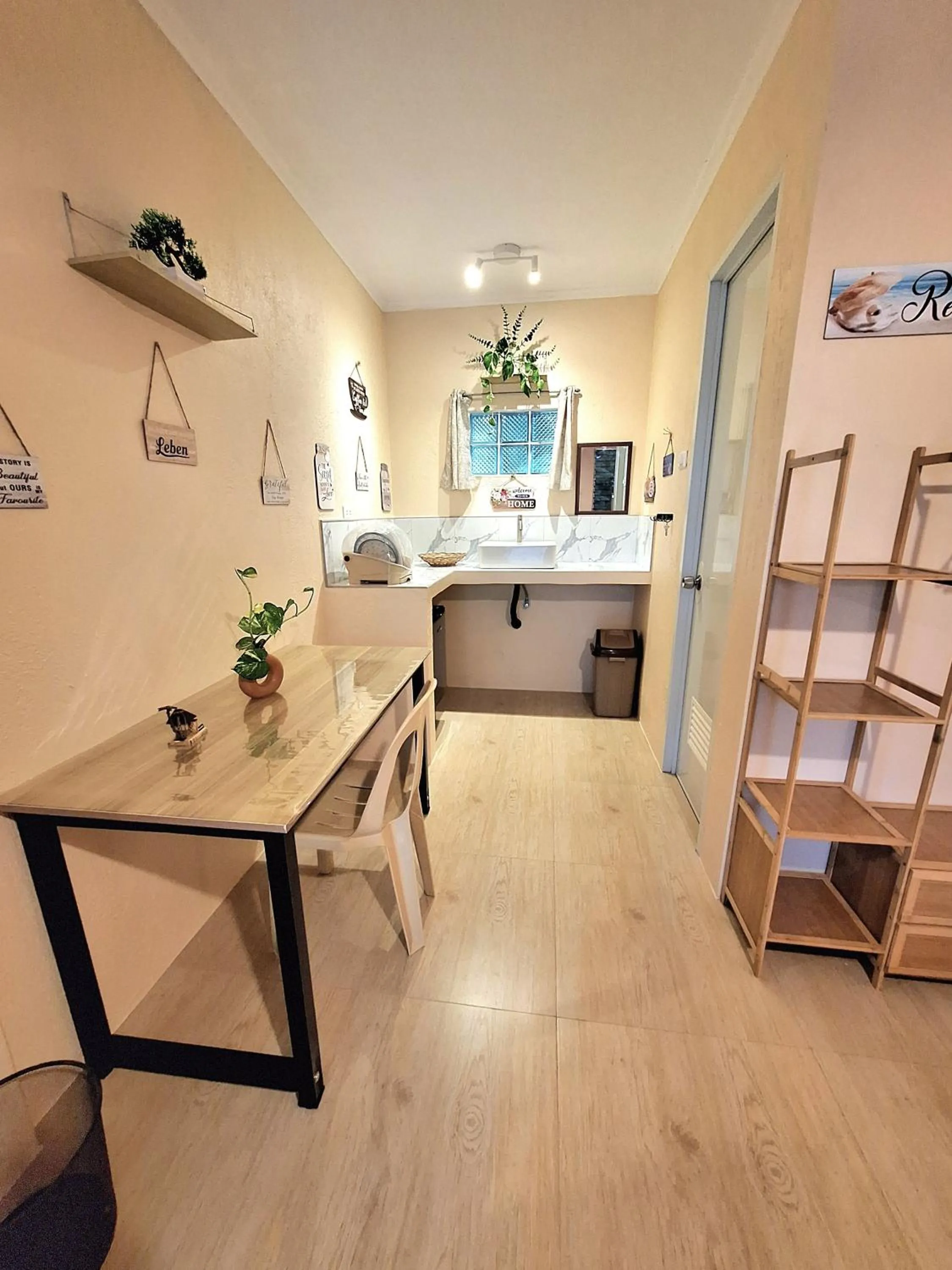 Casas de Ruumar Bed and Breakfast-Bar-Two rooms for family available