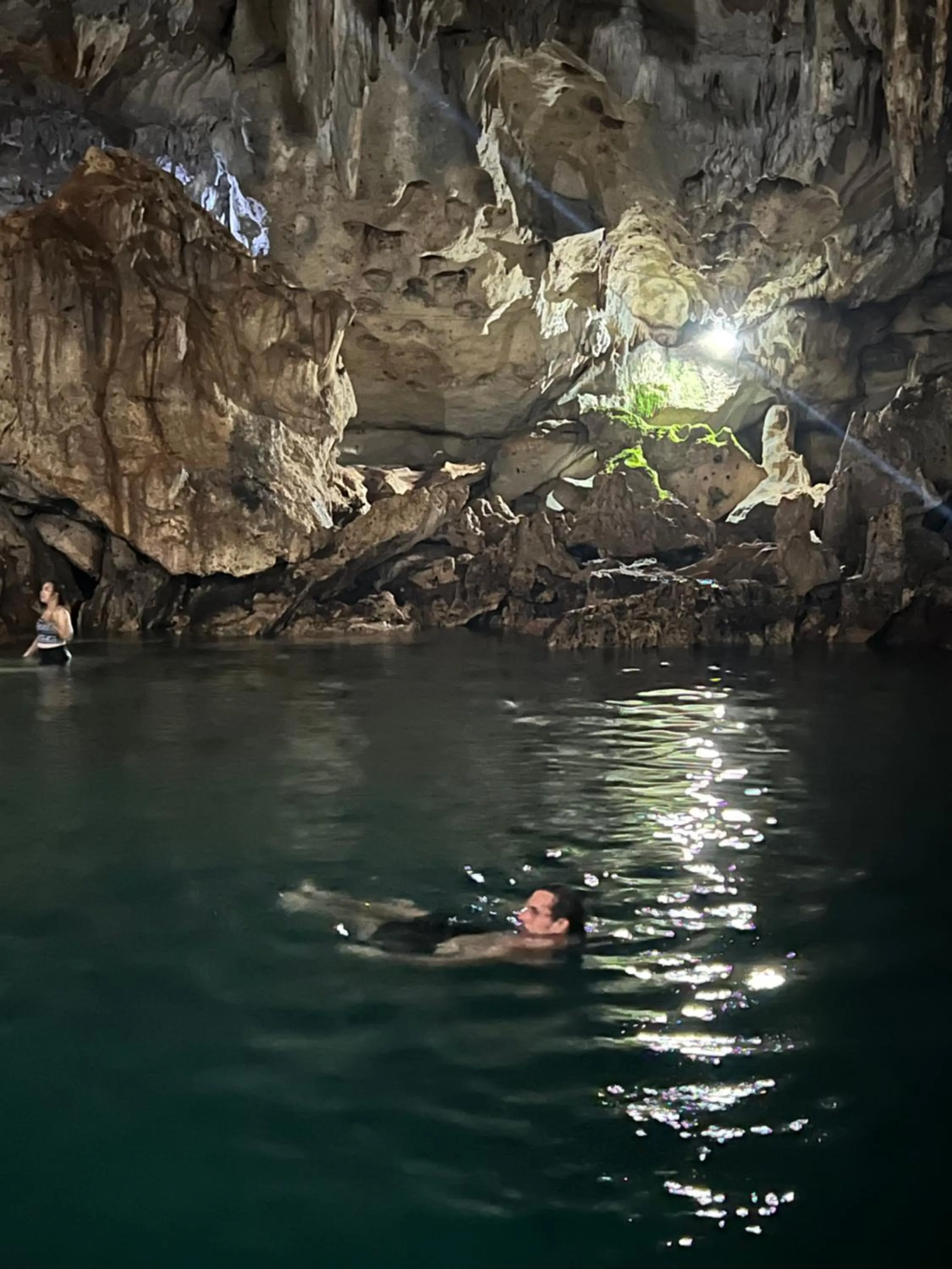 Ruumar B&B-Islandhopping-Starlink available