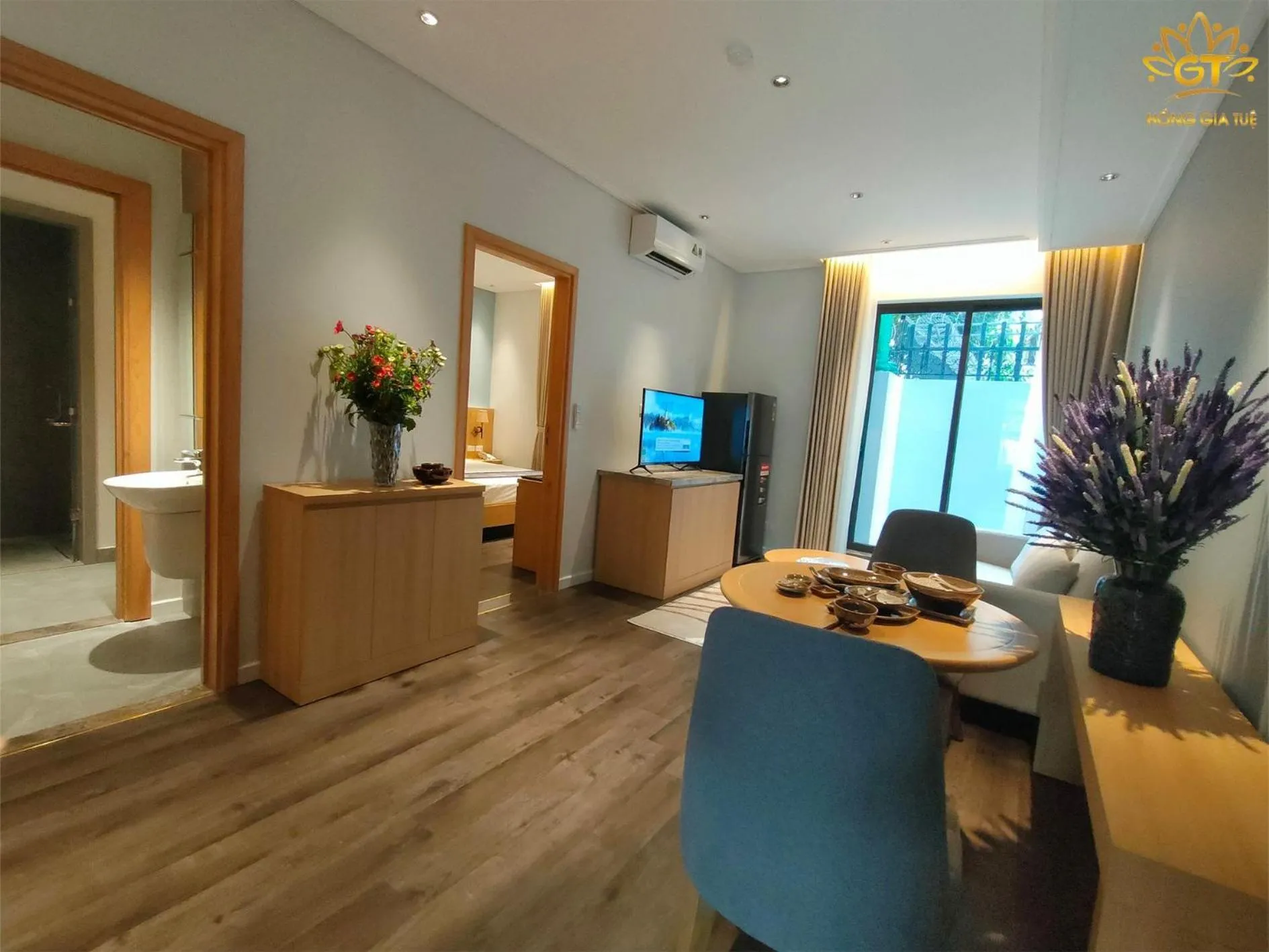 Hong Gia Tue Lake View