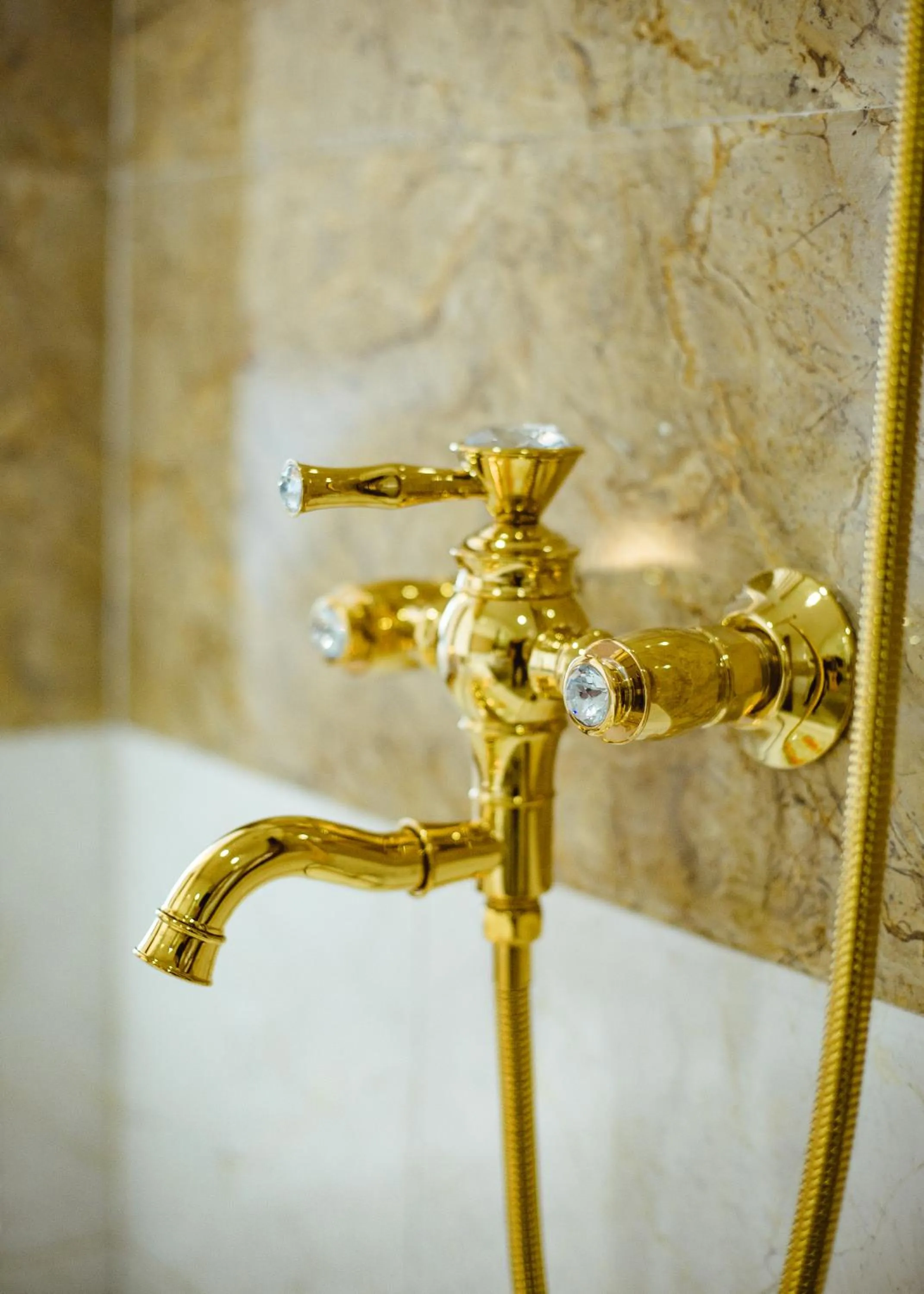 Bathroom in Pariat River Front Hotel