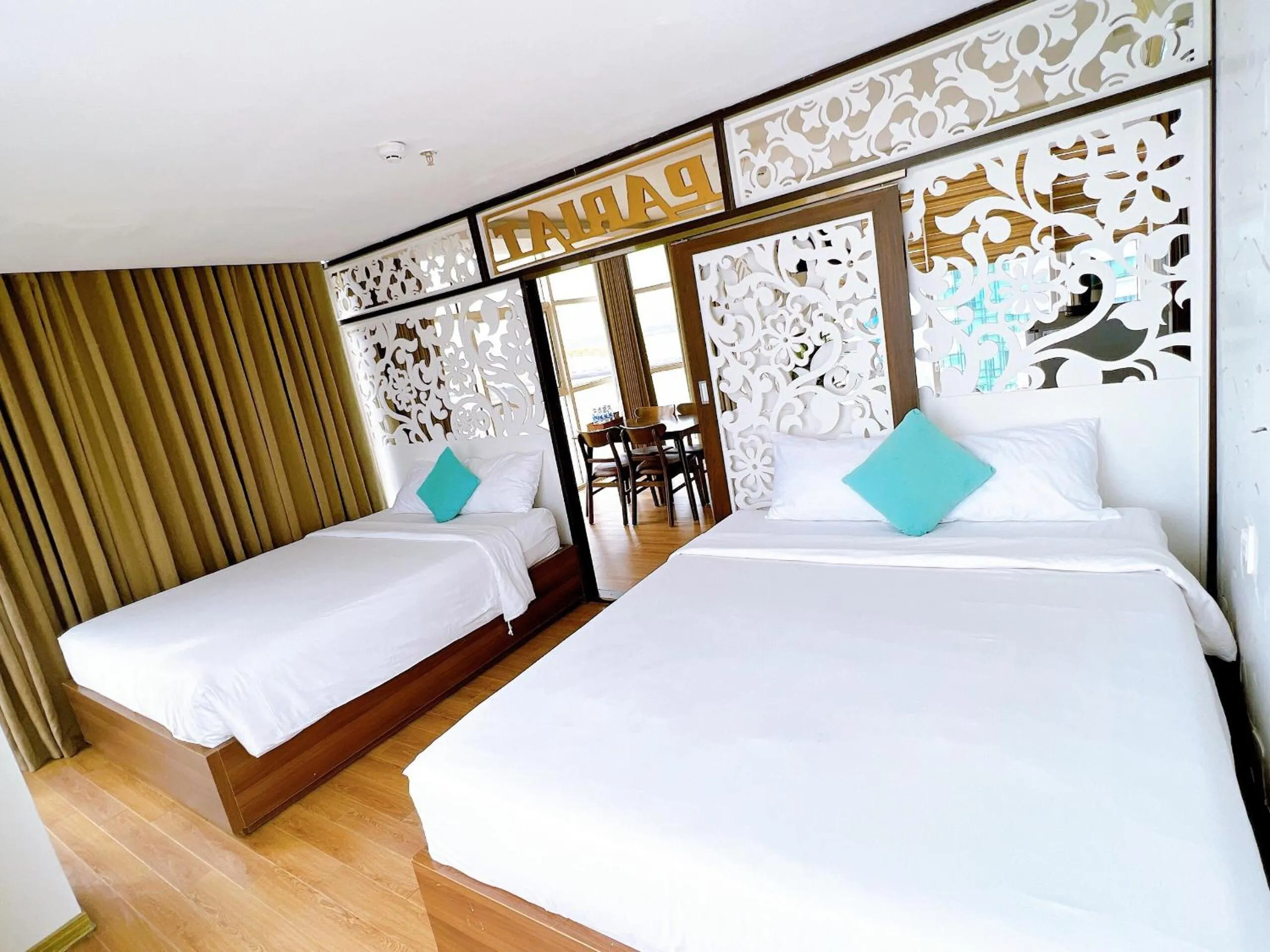 Bedroom, Bed in Pariat River Front Hotel