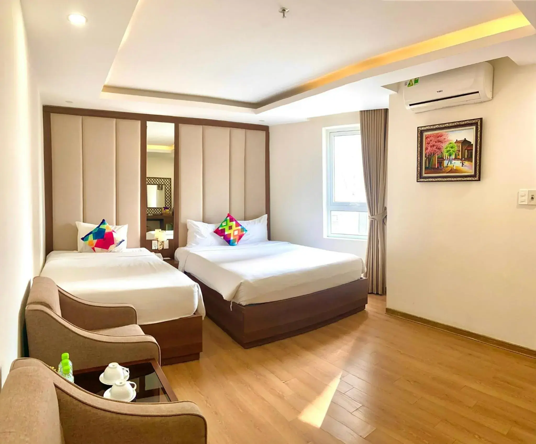 Deluxe Double or Twin Room with City View in Pariat River Front Hotel Deluxe Double or Twin Room with City View in Pariat River Front Hotel