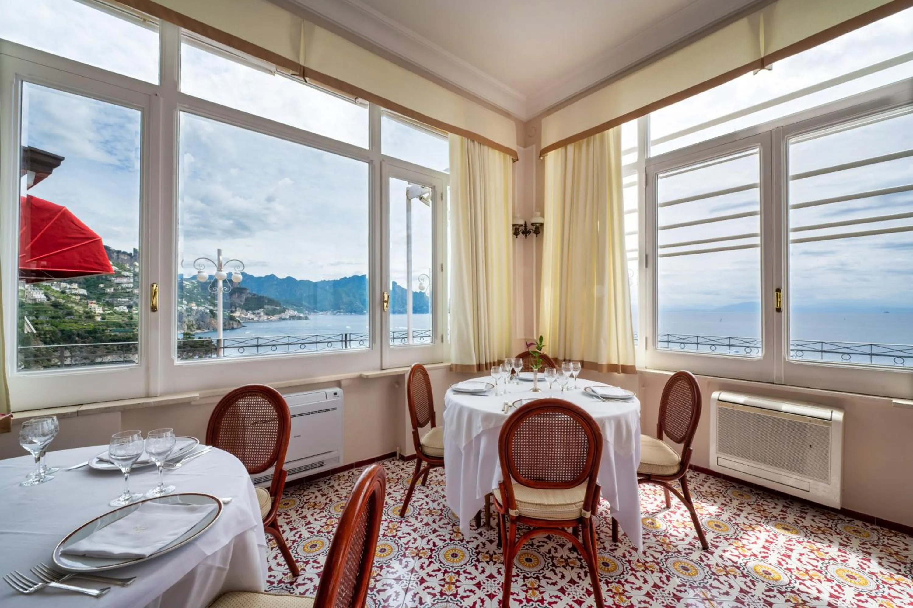 Banquet/Function facilities in Hotel Belvedere