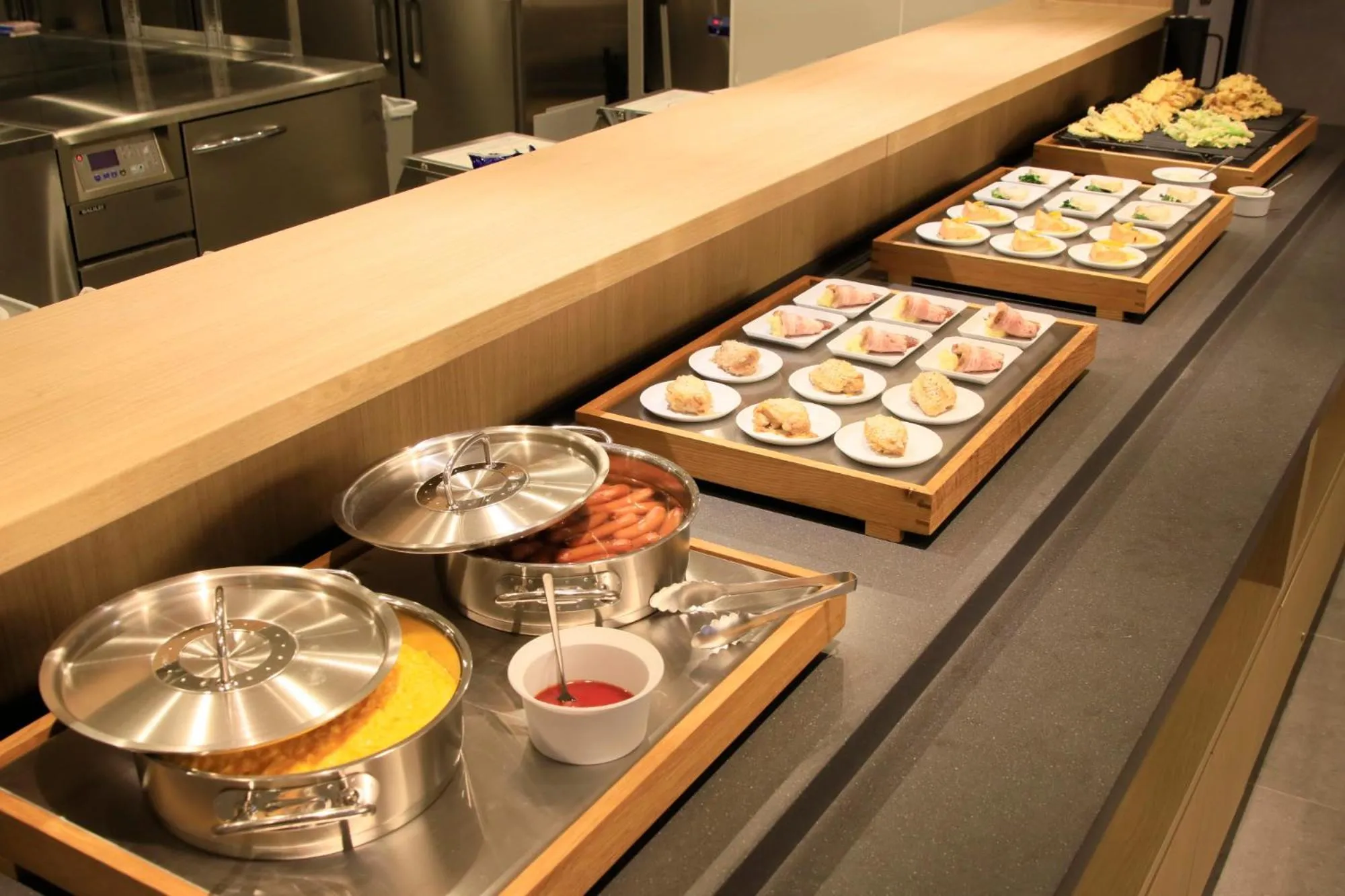 Food and drinks in Via Inn Prime Akasaka