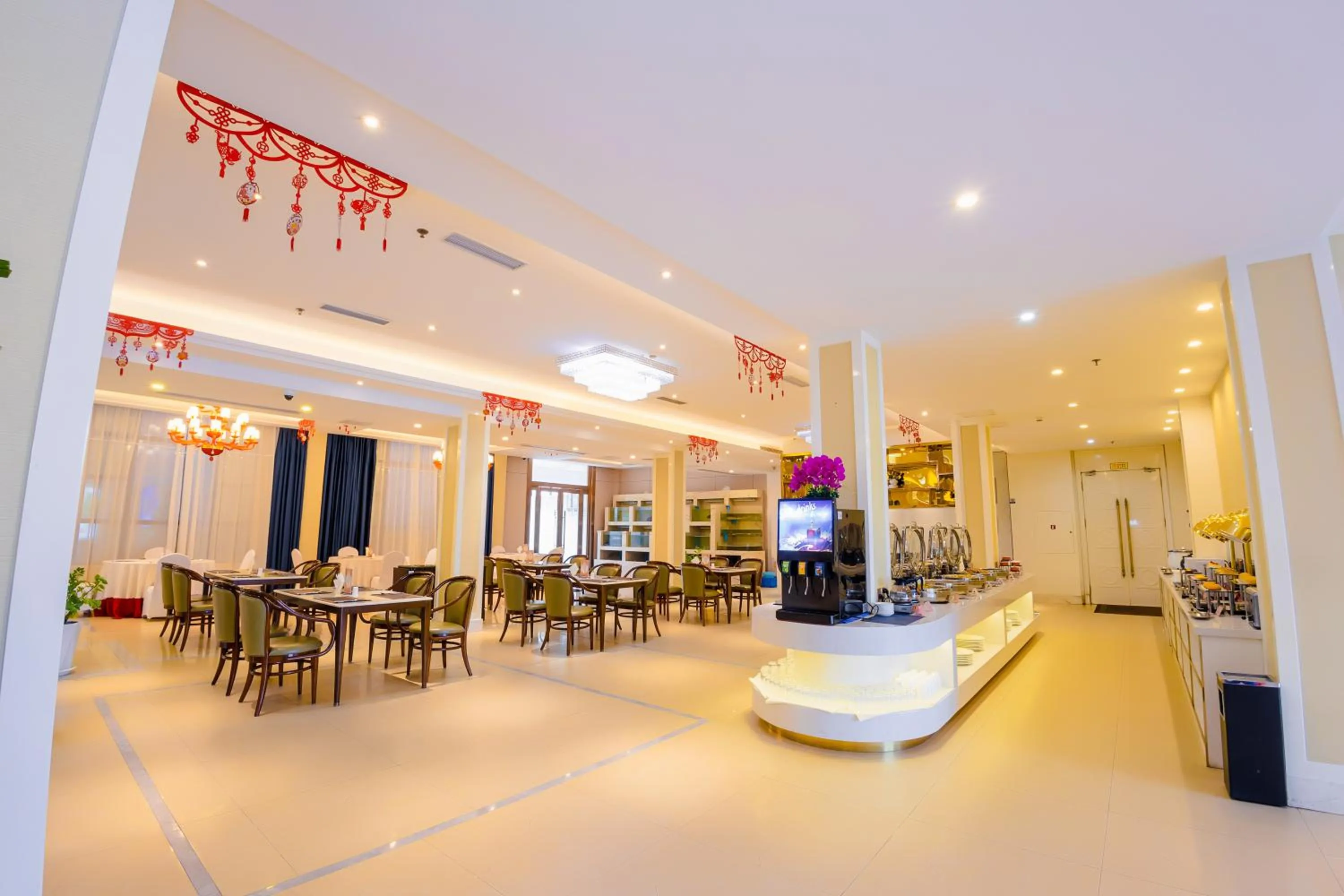 Restaurant/places to eat in Continental Xin Hao Hotel and Resort 洲际新濠酒店