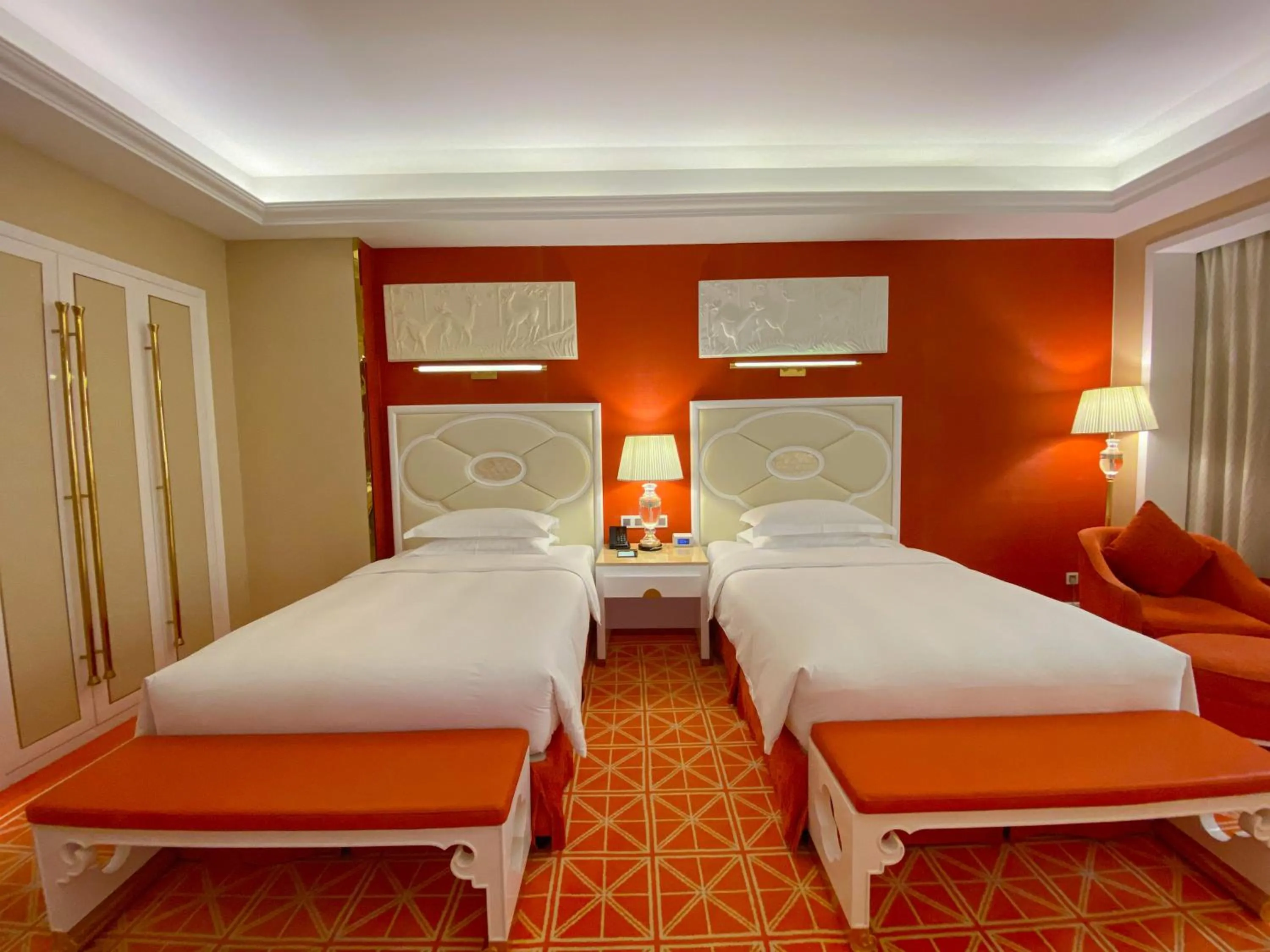Bedroom, Bed in Continental Xin Hao Hotel and Resort 洲际新濠酒店