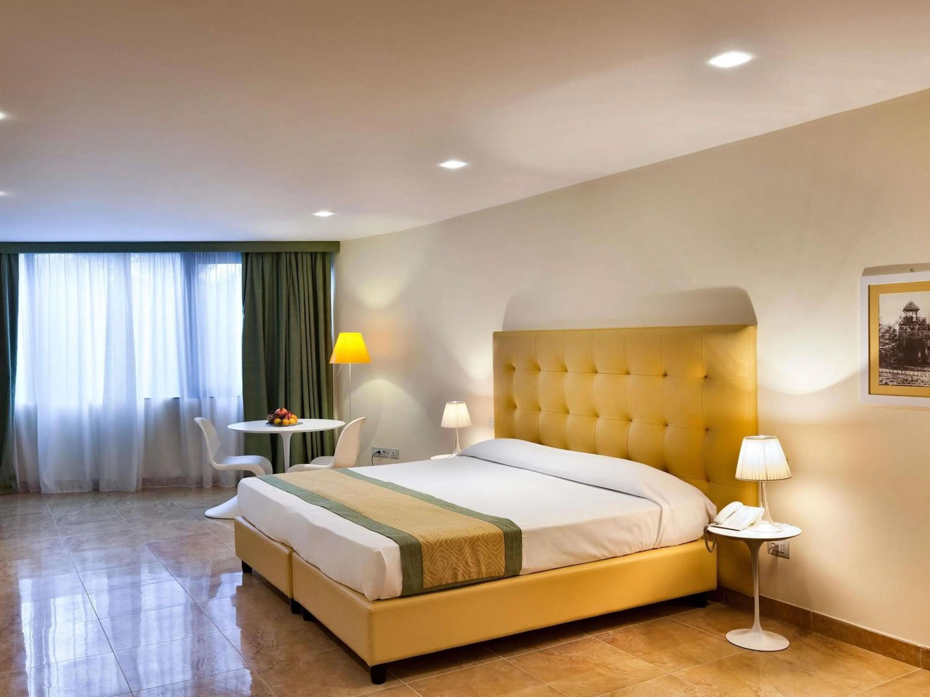 Bedroom, Bed in Mercure Villa Romanazzi Carducci Bari