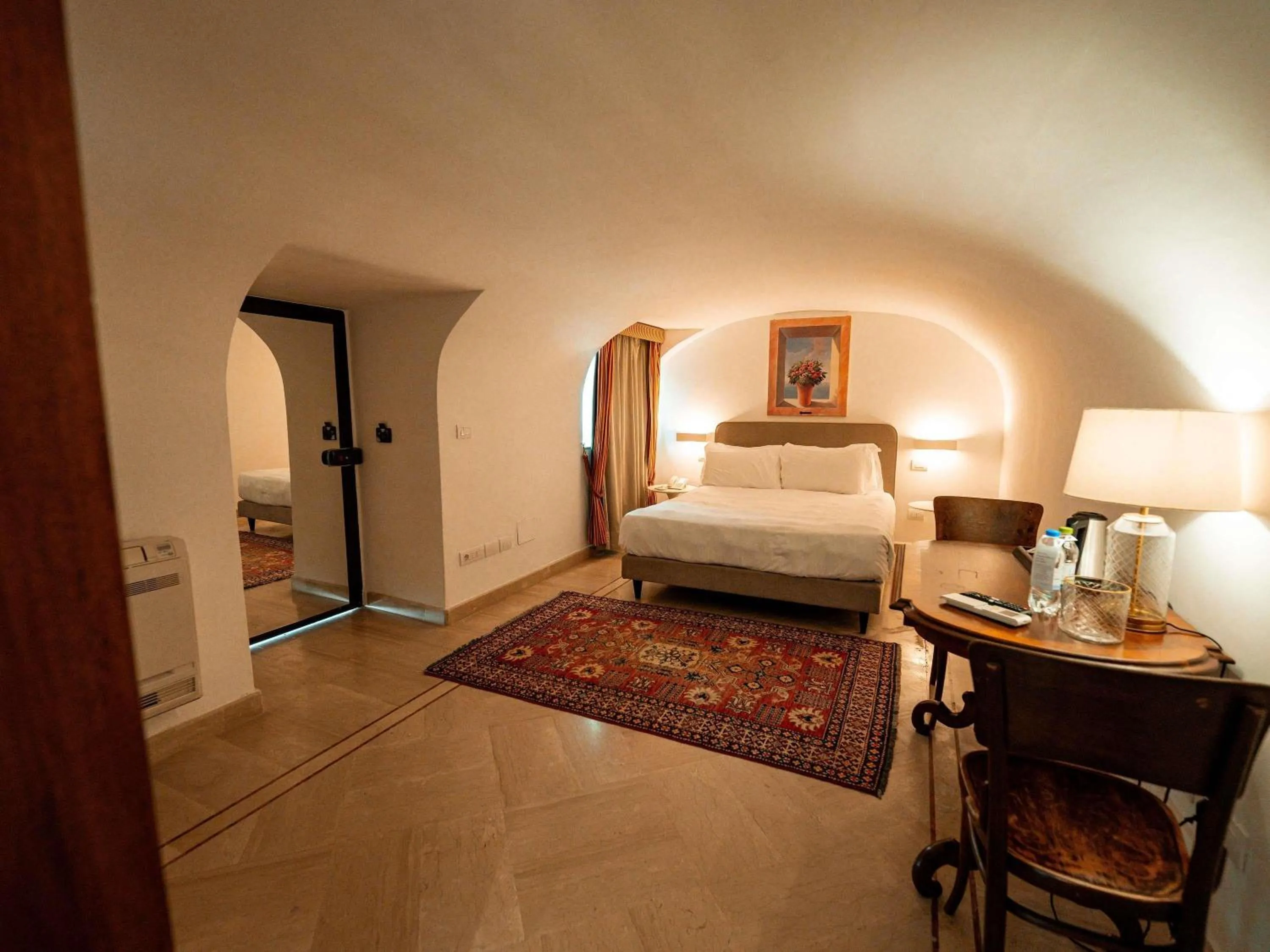 Bedroom, Bed in Mercure Villa Romanazzi Carducci Bari