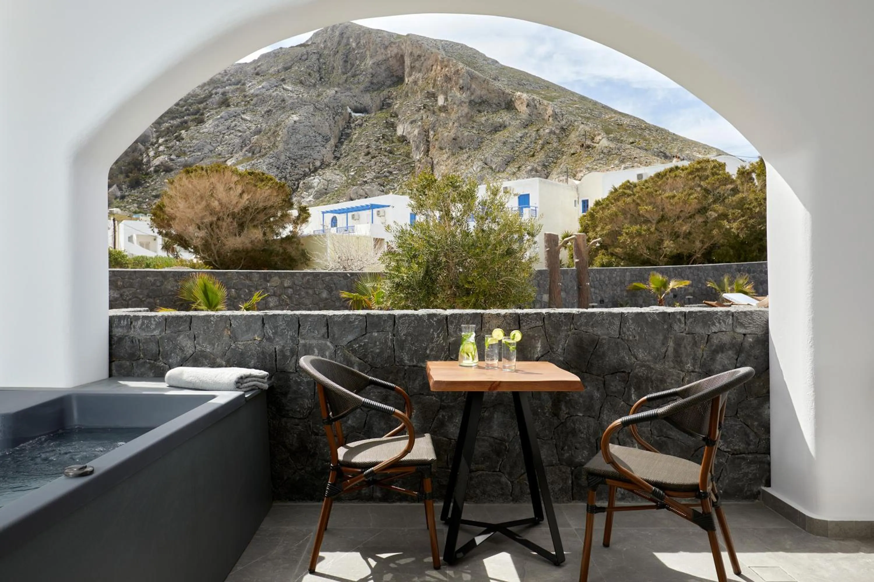 Mountain and Sea Suites