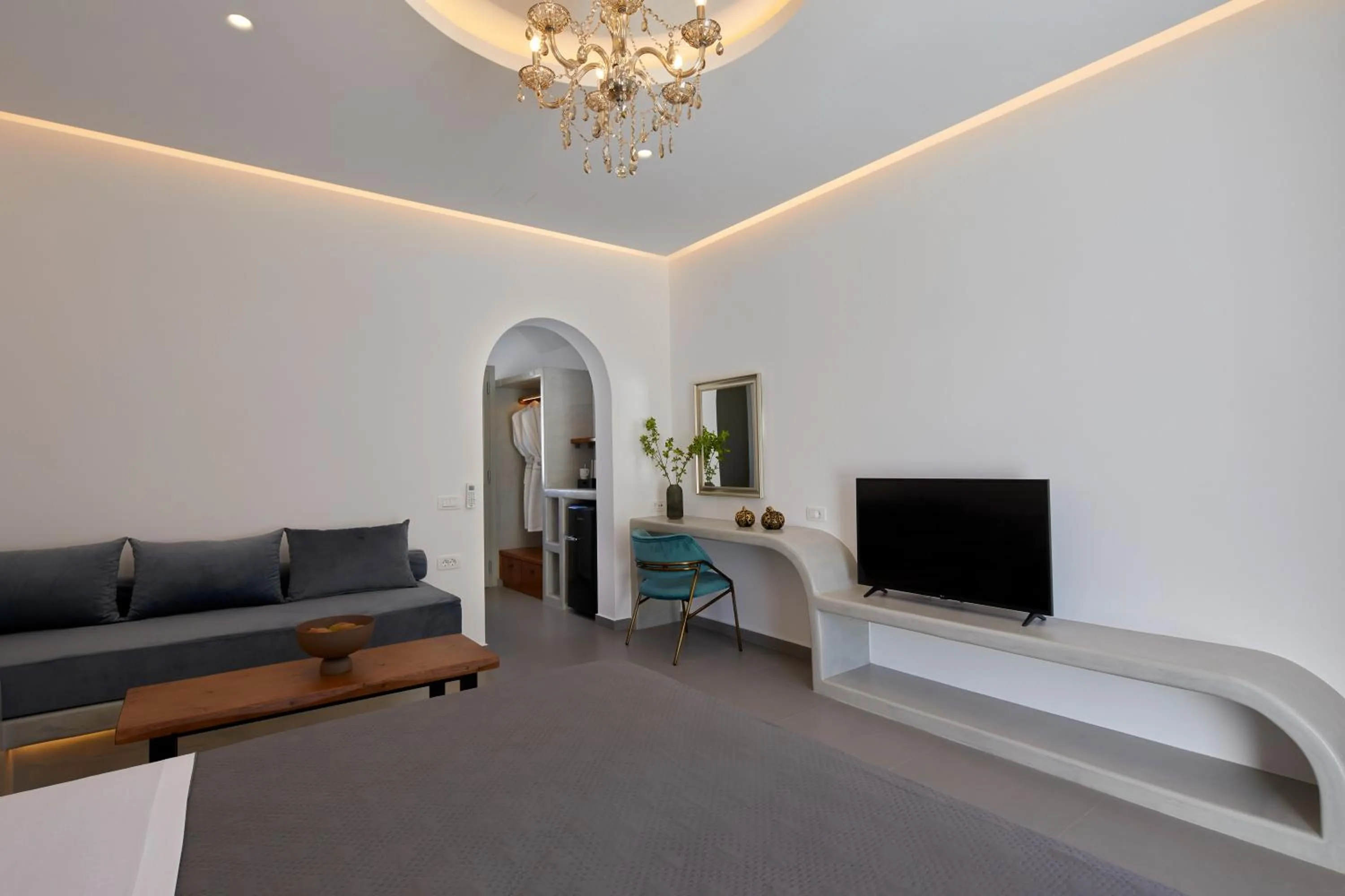 Mountain and Sea Suites