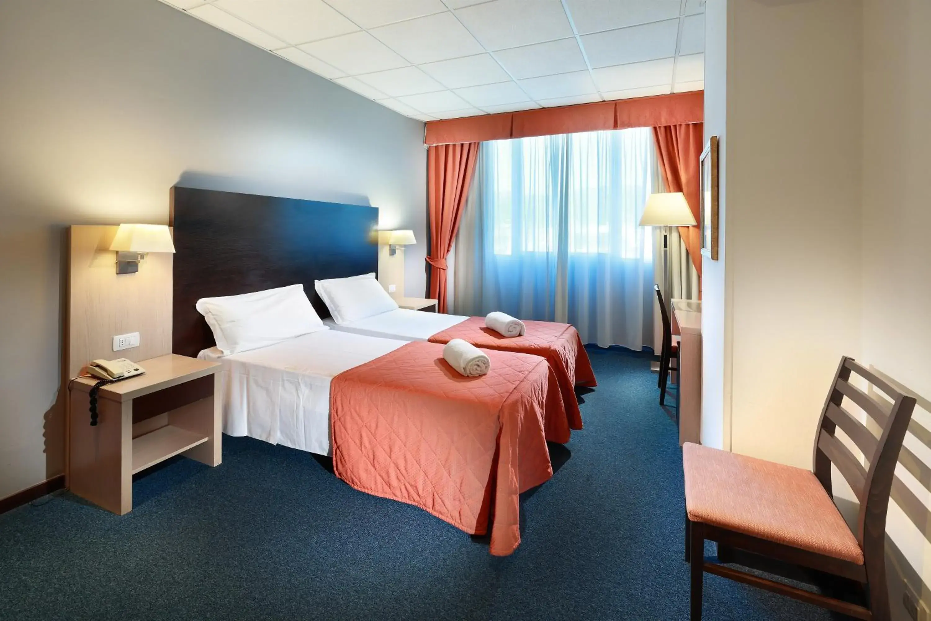 Economy Double or Twin Room in Tuscany Inn Economy Double or Twin Room in Tuscany Inn