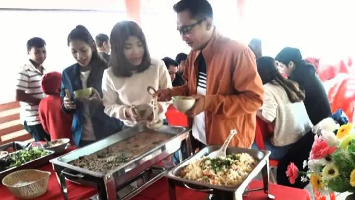 Breakfast in Khao Kho Flora