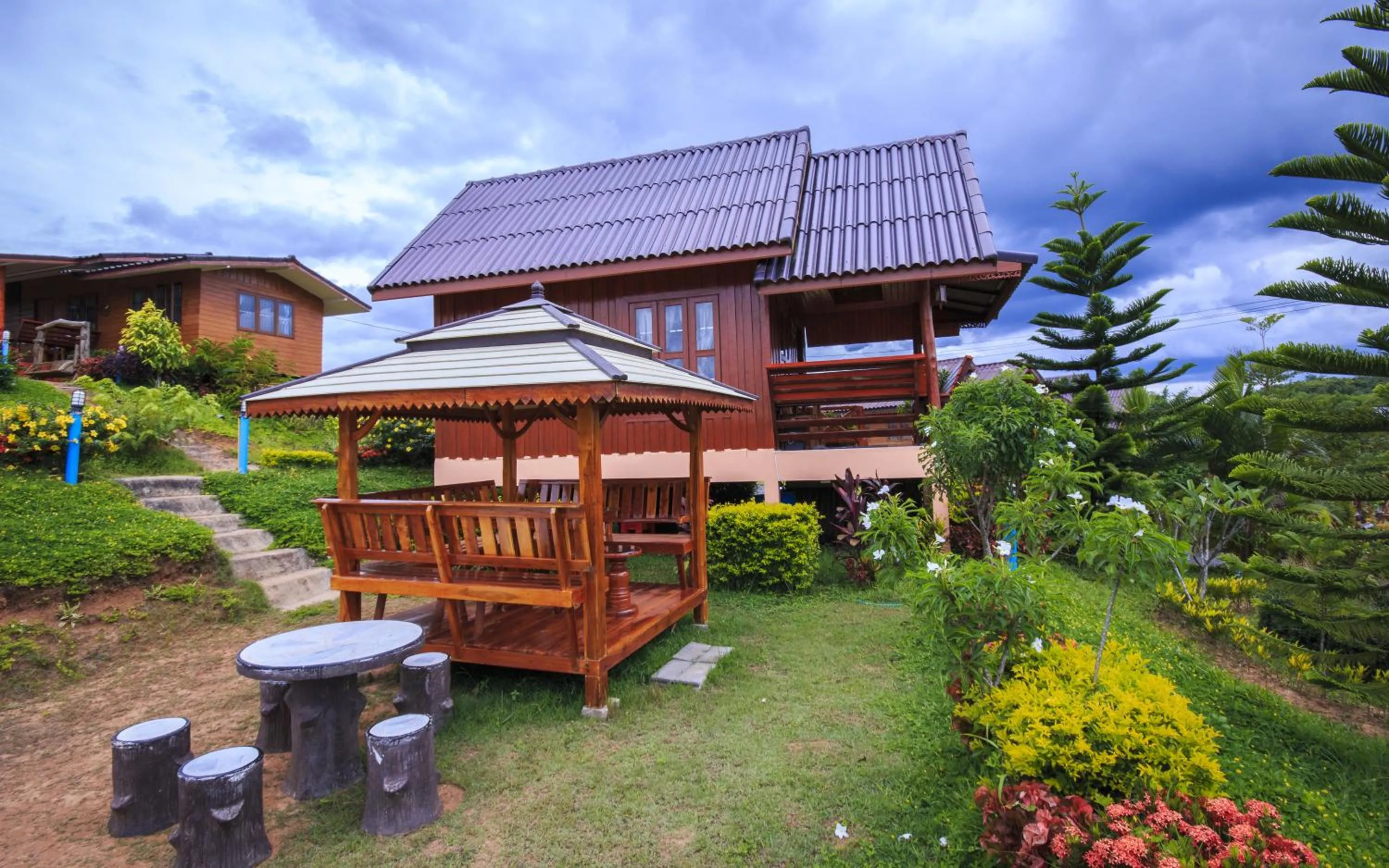 Property building in Khao Kho Flora