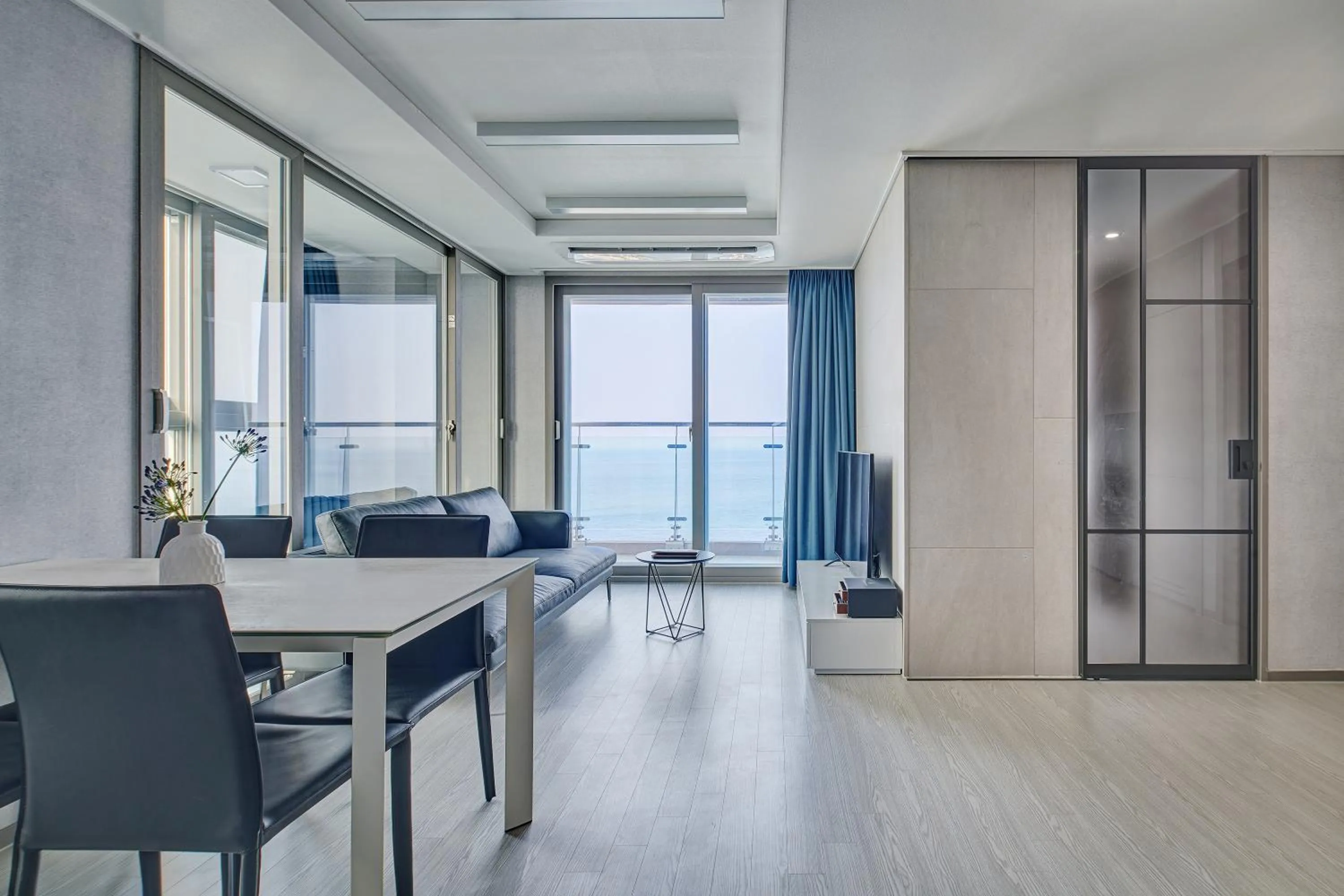 Decorative detail in Gangneung Chonpines Ocean Suites Hotel