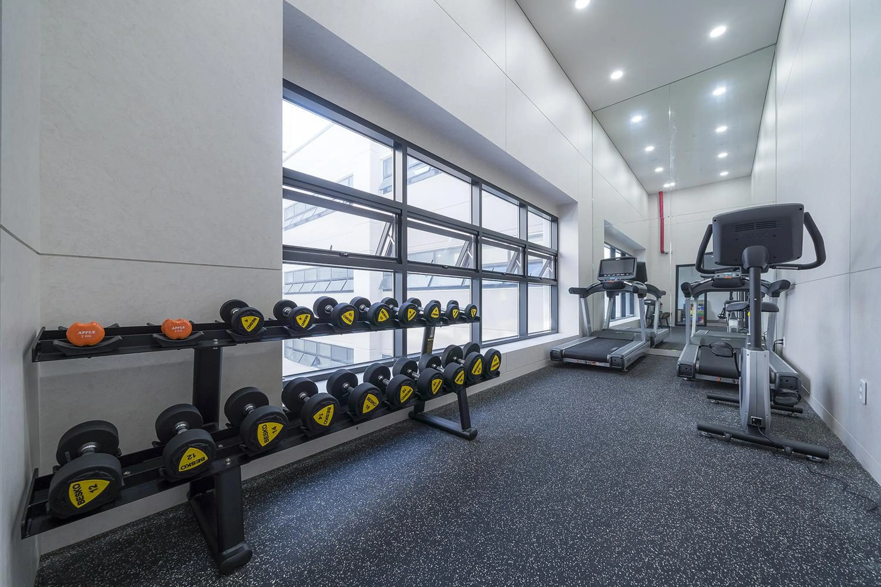Fitness centre/facilities in Gangneung Chonpines Ocean Suites Hotel