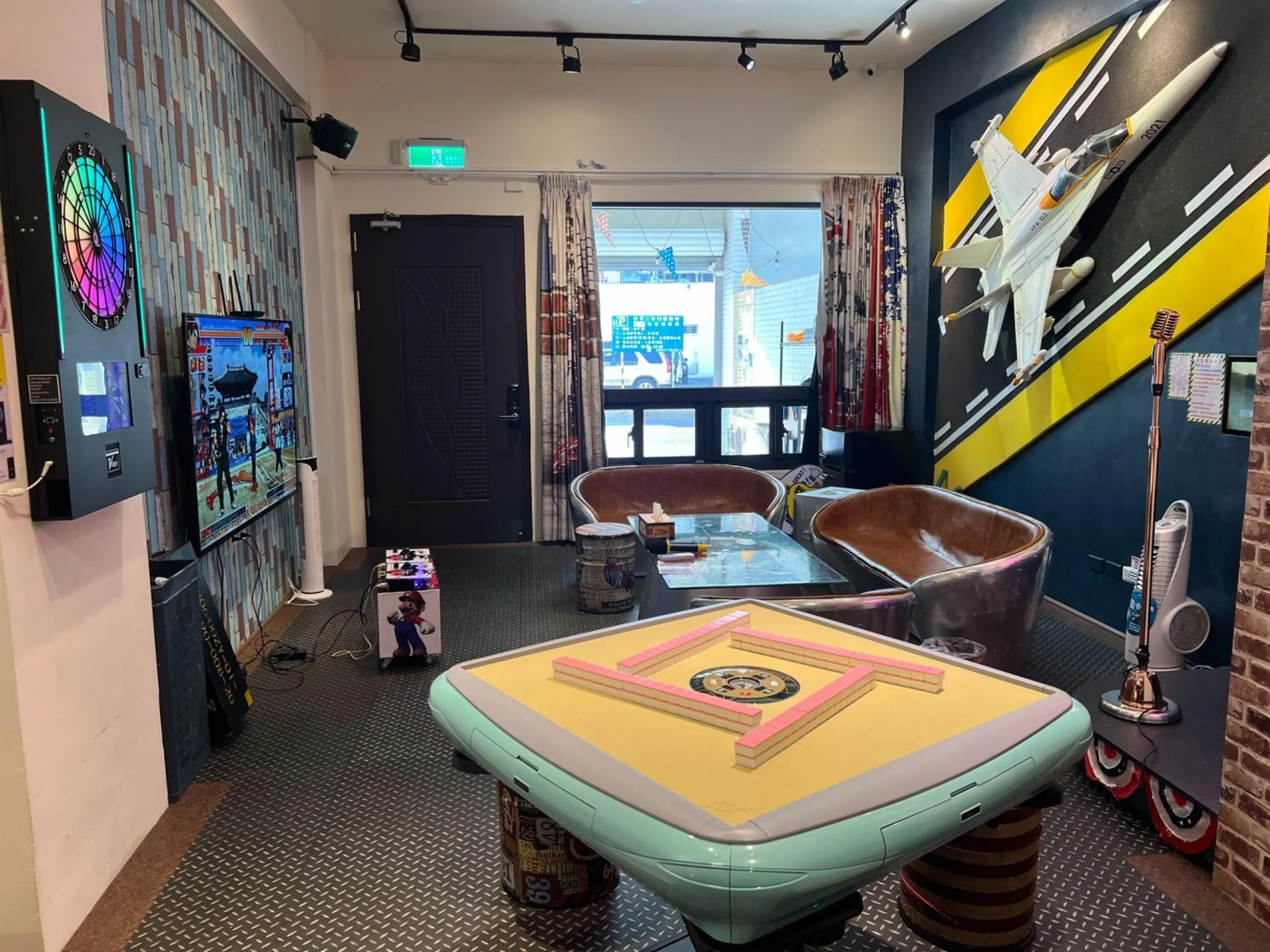 Area and facilities in Flying Club