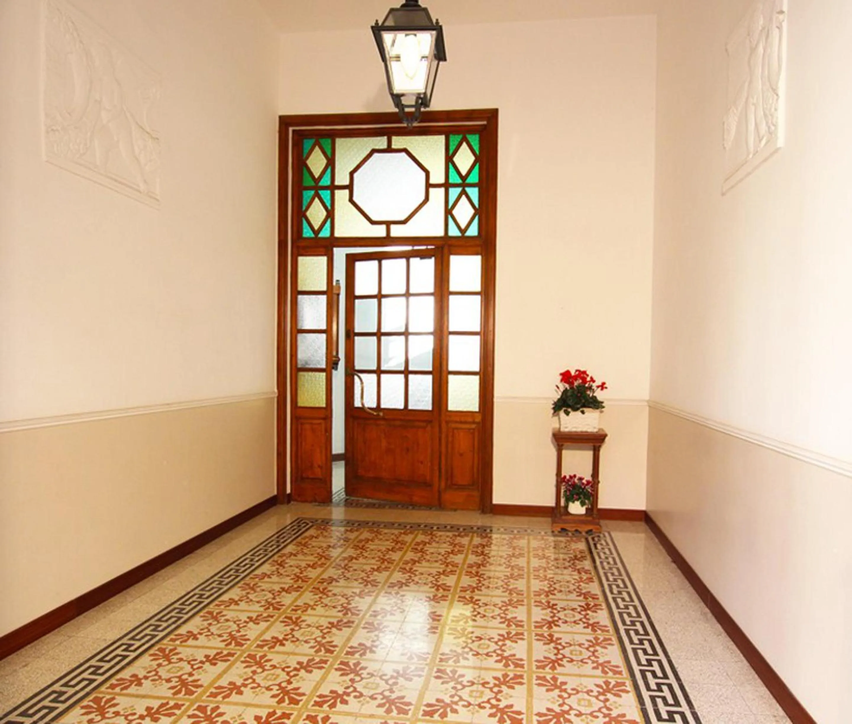 Facade/entrance in Campanella3