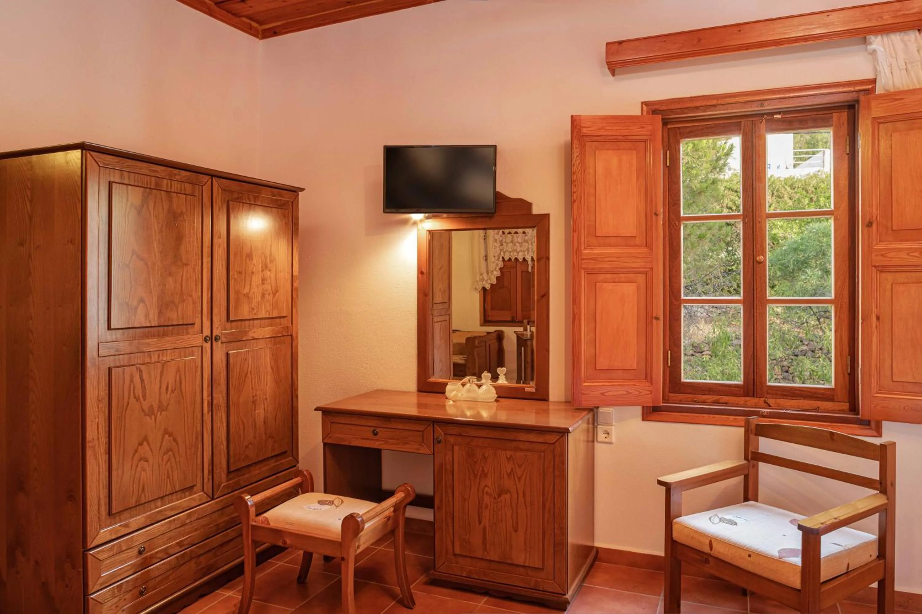 TV and multimedia in Apolafsis Studios