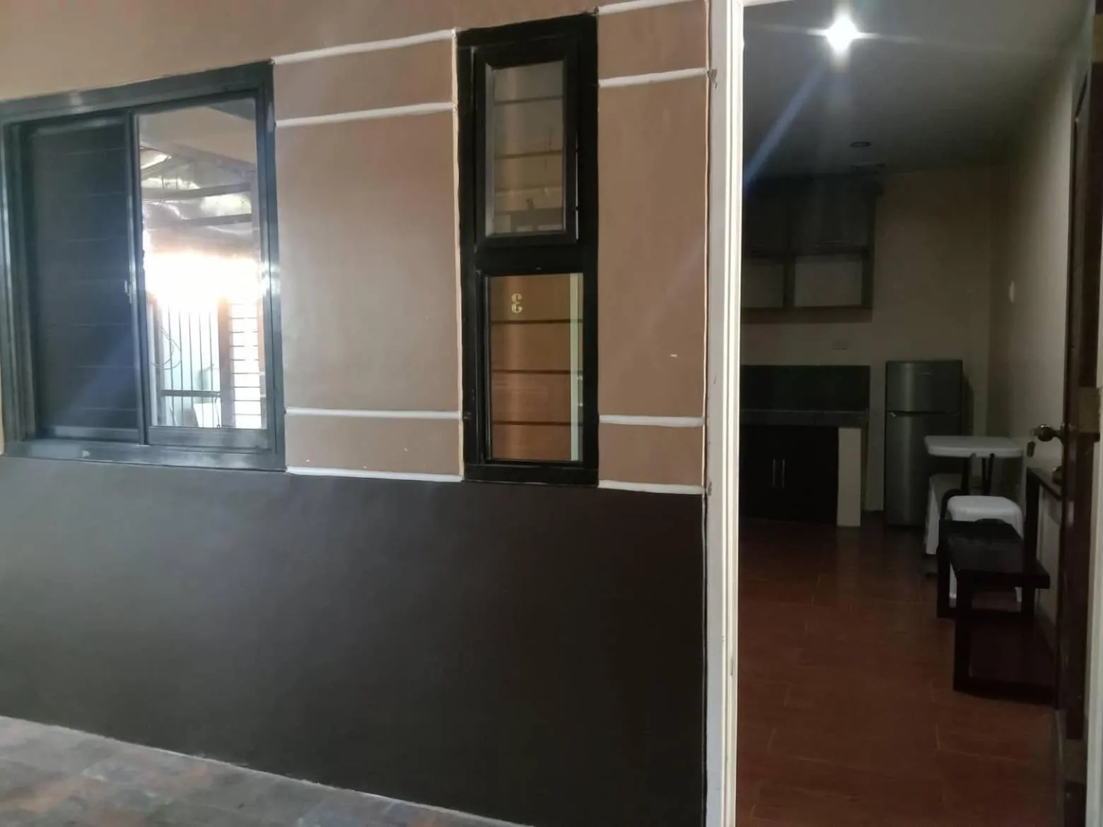 Photo of the whole room, Bed in RedDoorz @ JJ & KAYE APARTMENT