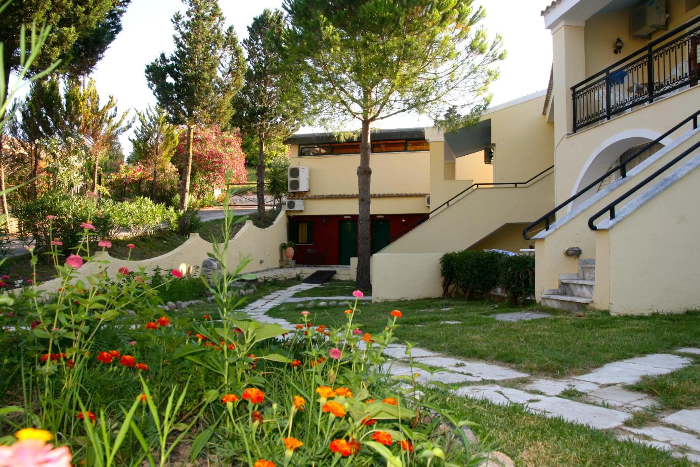 Garden in Mediterranean Blue