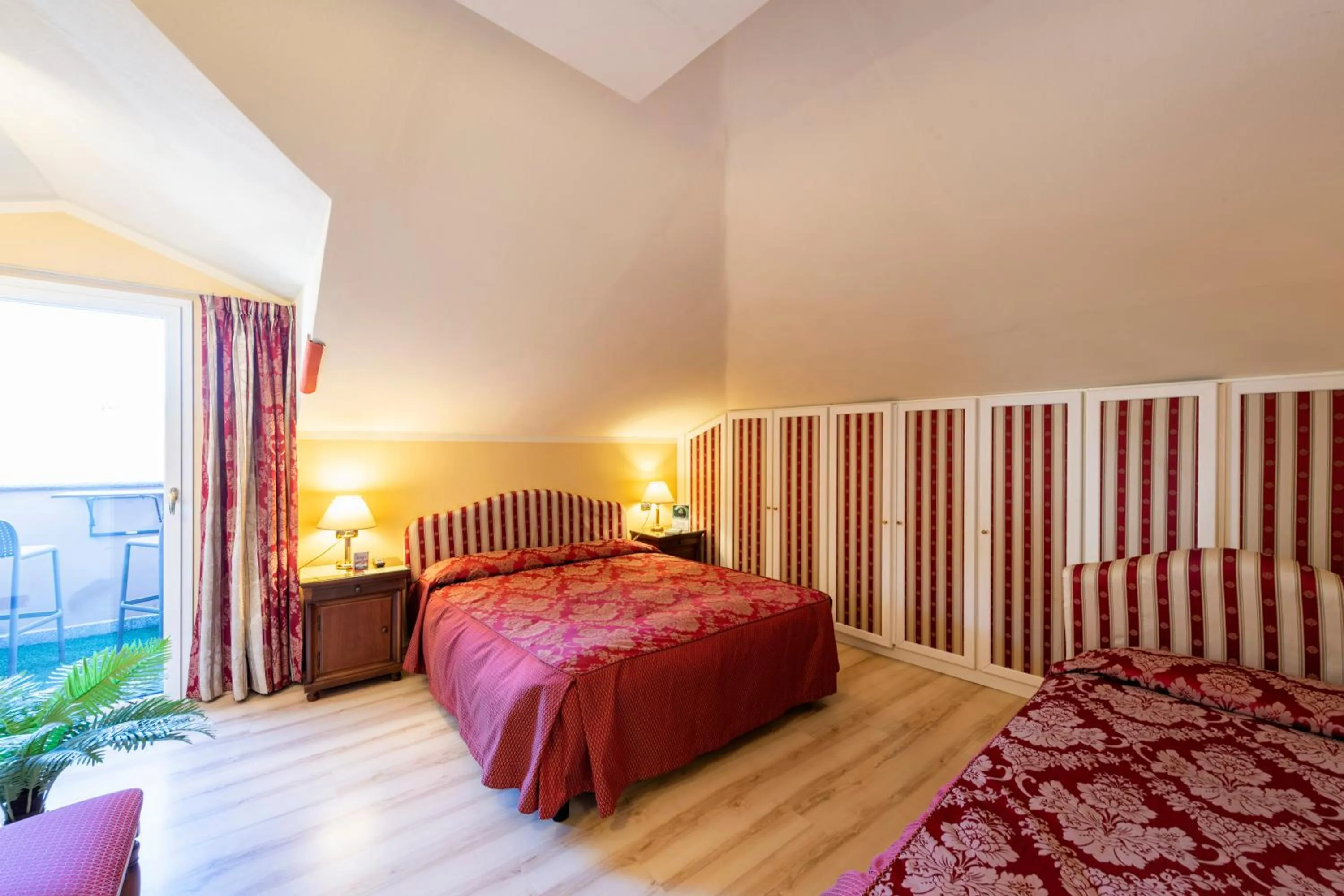 Photo of the whole room, Bed in La Dependance