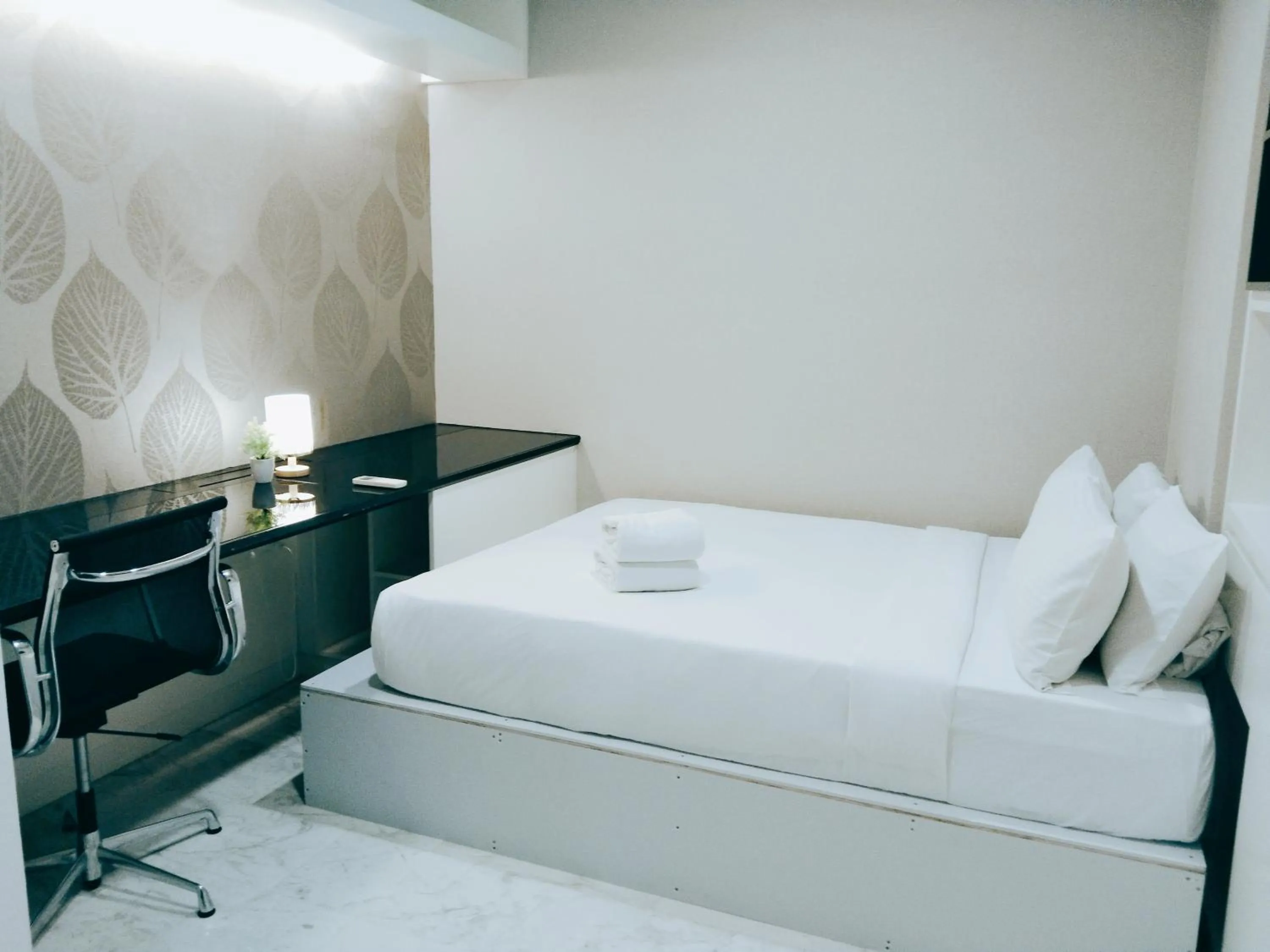 Bed in Platinum Suites Klcc by Star Residence