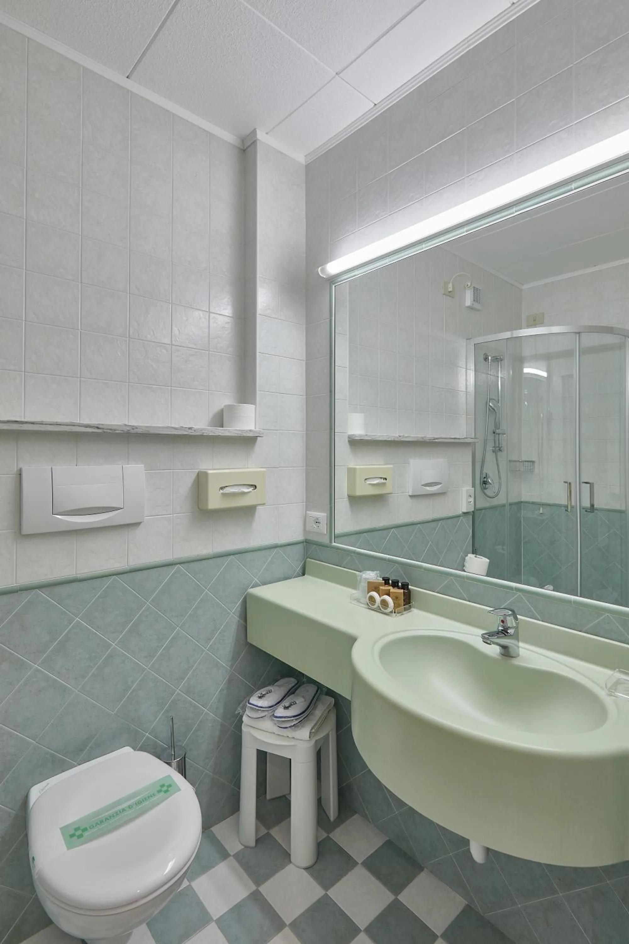 Bathroom in Hotel Le Soleil